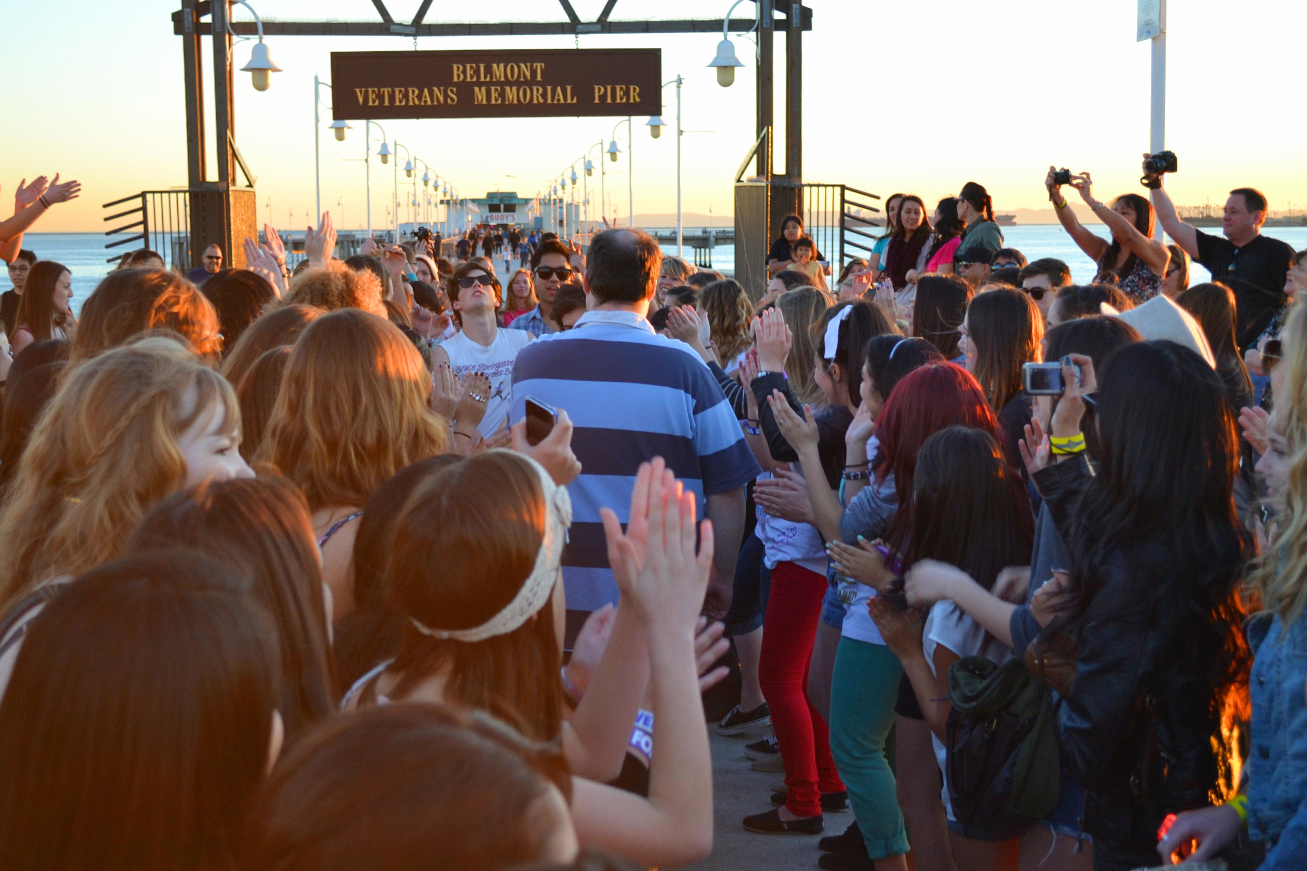 Allstar Weekend’s Ready To Dance With Somebody!