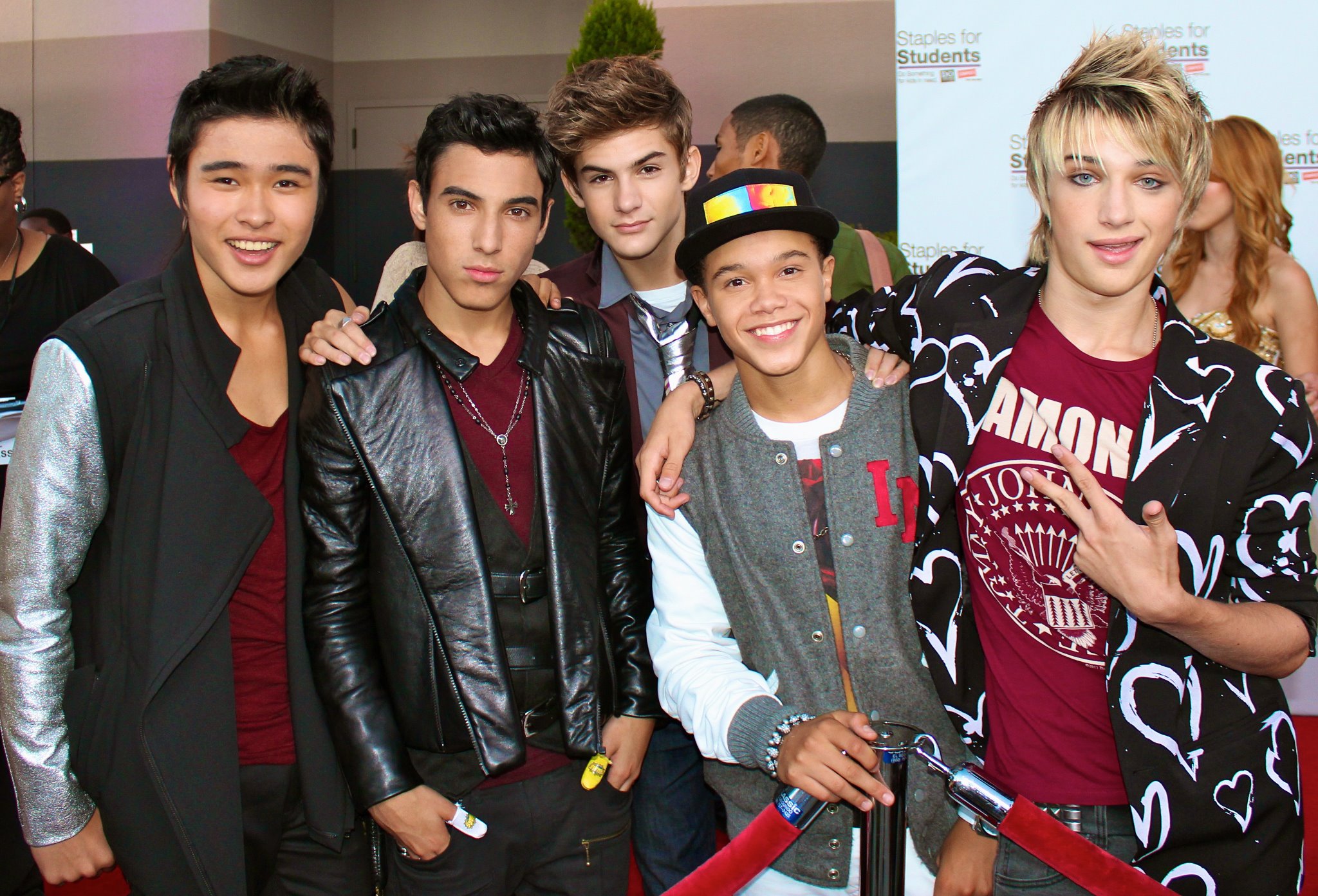 Exclusive: CelebSecrets4U Hangs with Bella Thorne & IM5 at the Staples For Students Party!