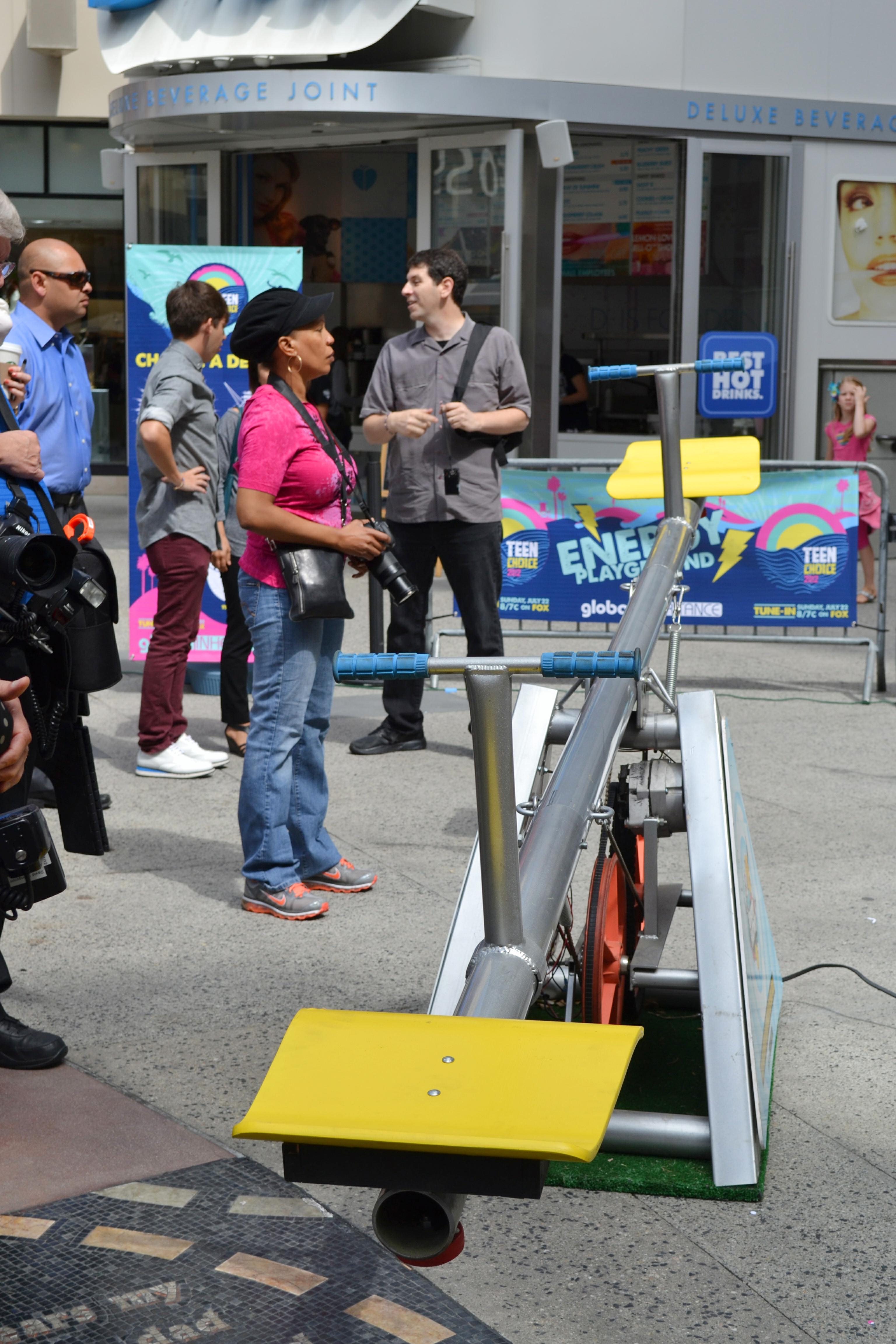 Exclusive: GLEE’s Kevin McHale Dishes on Hosting the 2012 Teen Choice Awards with Demi Lovato!