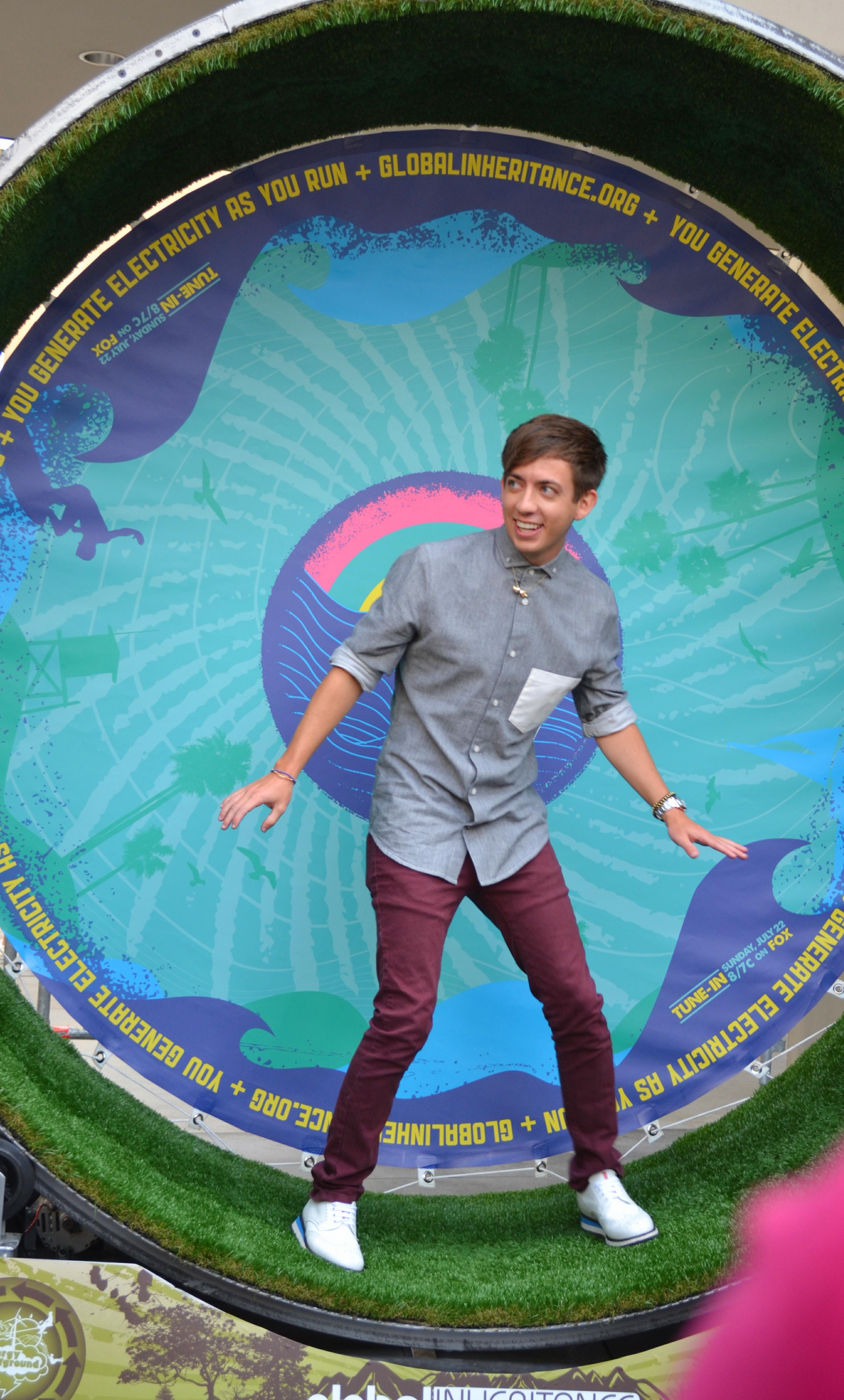 Exclusive: GLEE’s Kevin McHale Dishes on Hosting the 2012 Teen Choice Awards with Demi Lovato!