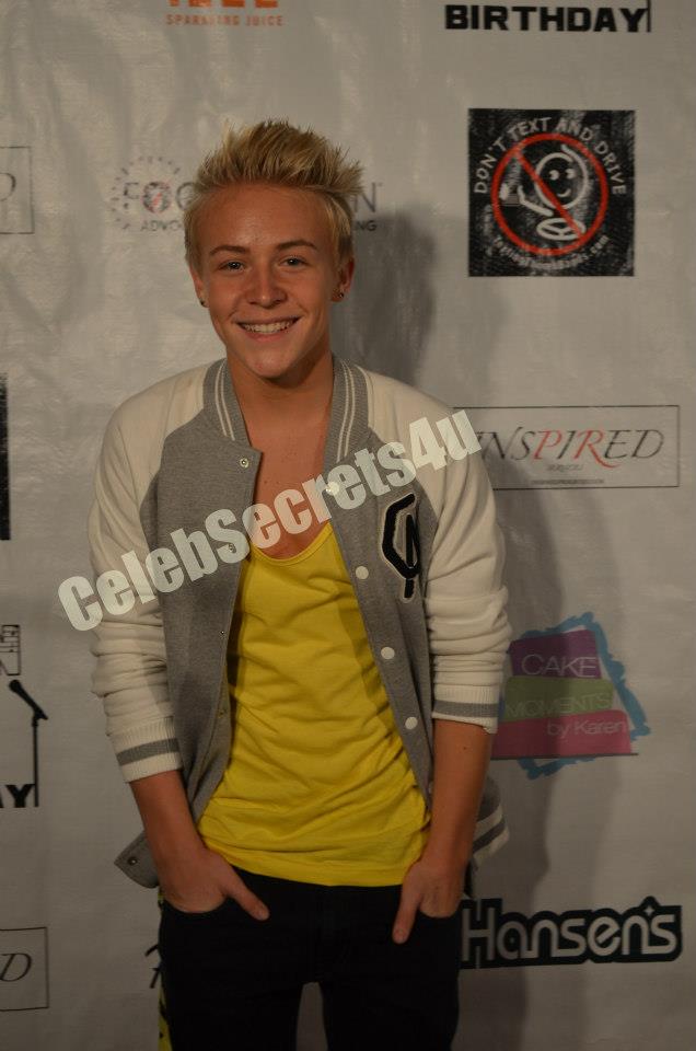 Exclusive: We Celebrate Devin Fox’s 15th Birthday! (@devinpfox)