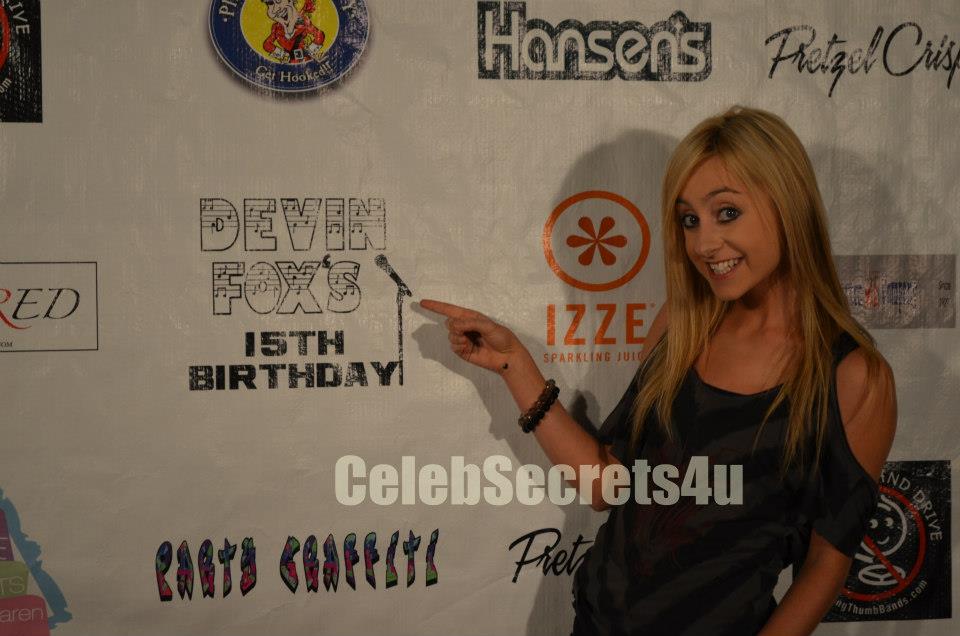 Exclusive: We Celebrate Devin Fox’s 15th Birthday! (@devinpfox)