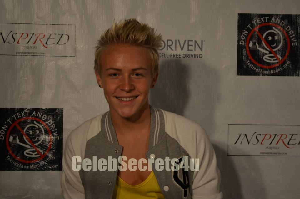 Exclusive: We Celebrate Devin Fox’s 15th Birthday! (@devinpfox)