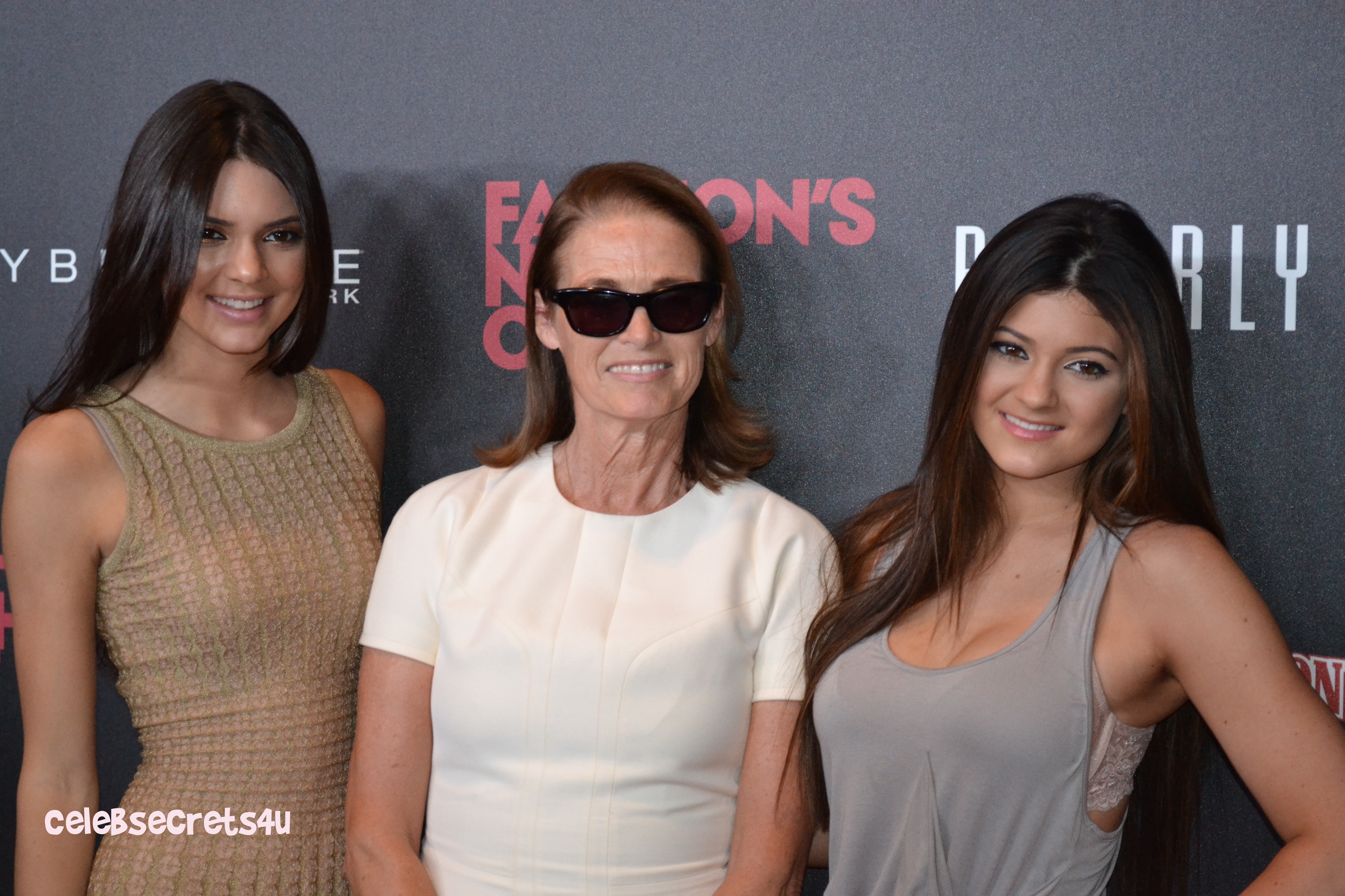 Exclusive: We Celebrate Fashion’s Night Out with Lucy Hale & Kendall Jenner! (@LucyHale @KendallJenner #FNO)
