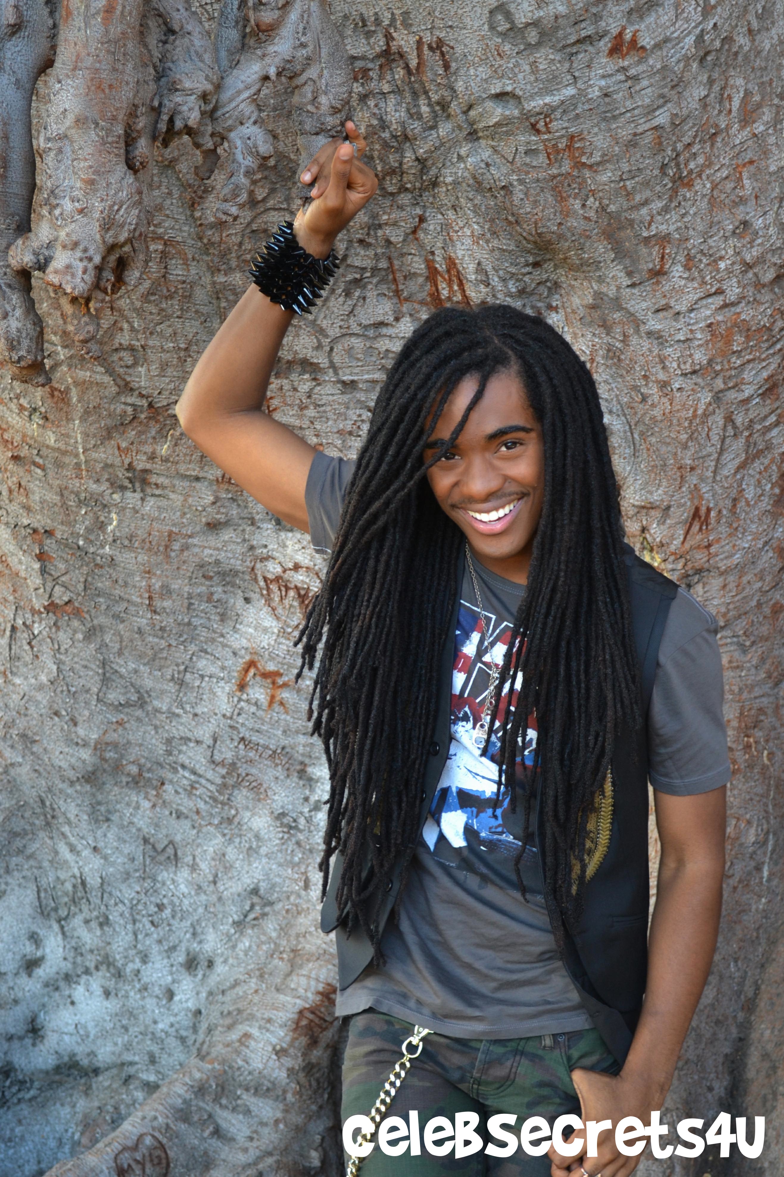 Exclusive: Get to Know Boy Band Social NetworkK! (@Social_Networkk)