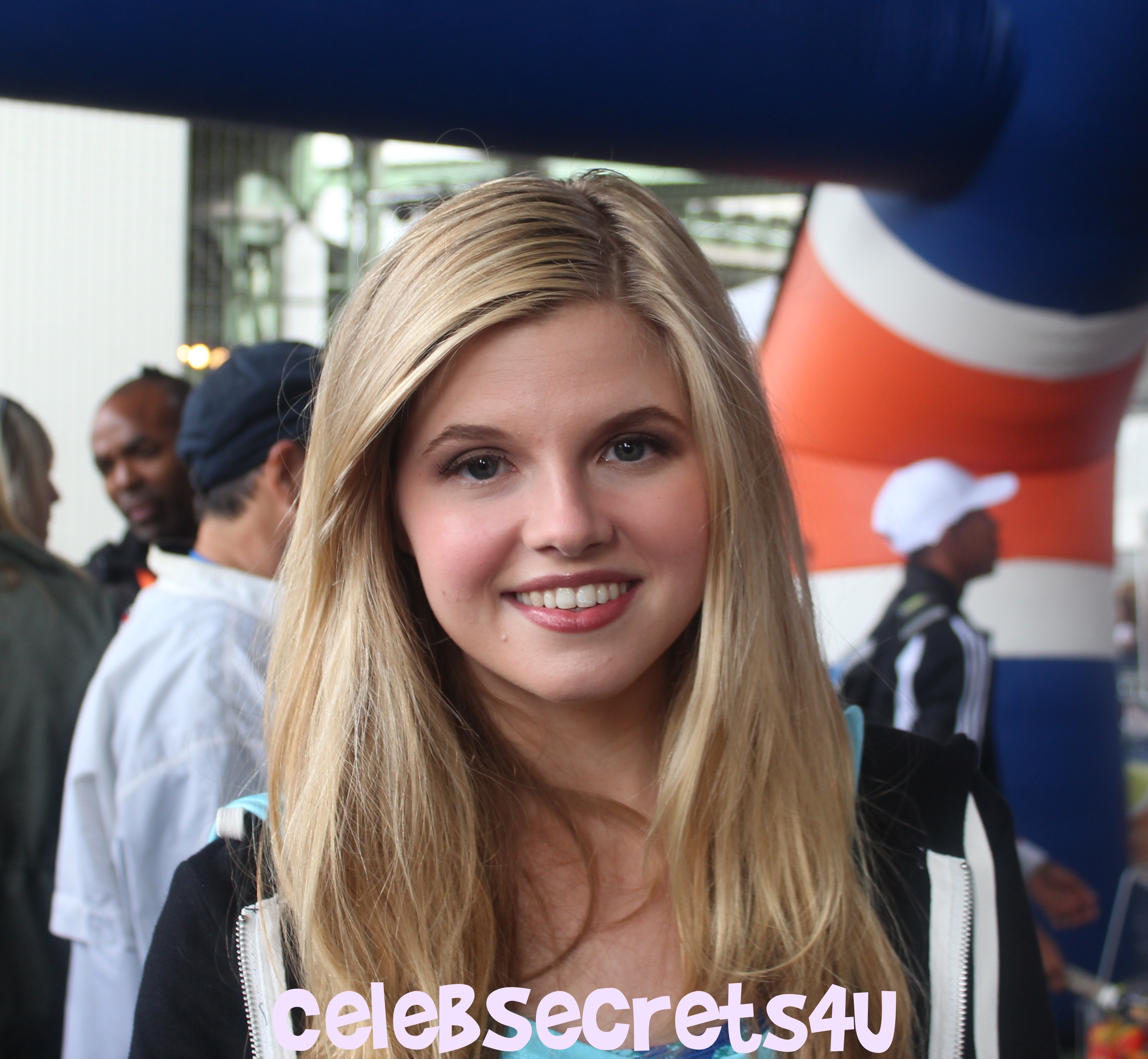 Exclusive: CelebSecrets4U Hangs Out at Nickelodeon’s World Wide Day of Play