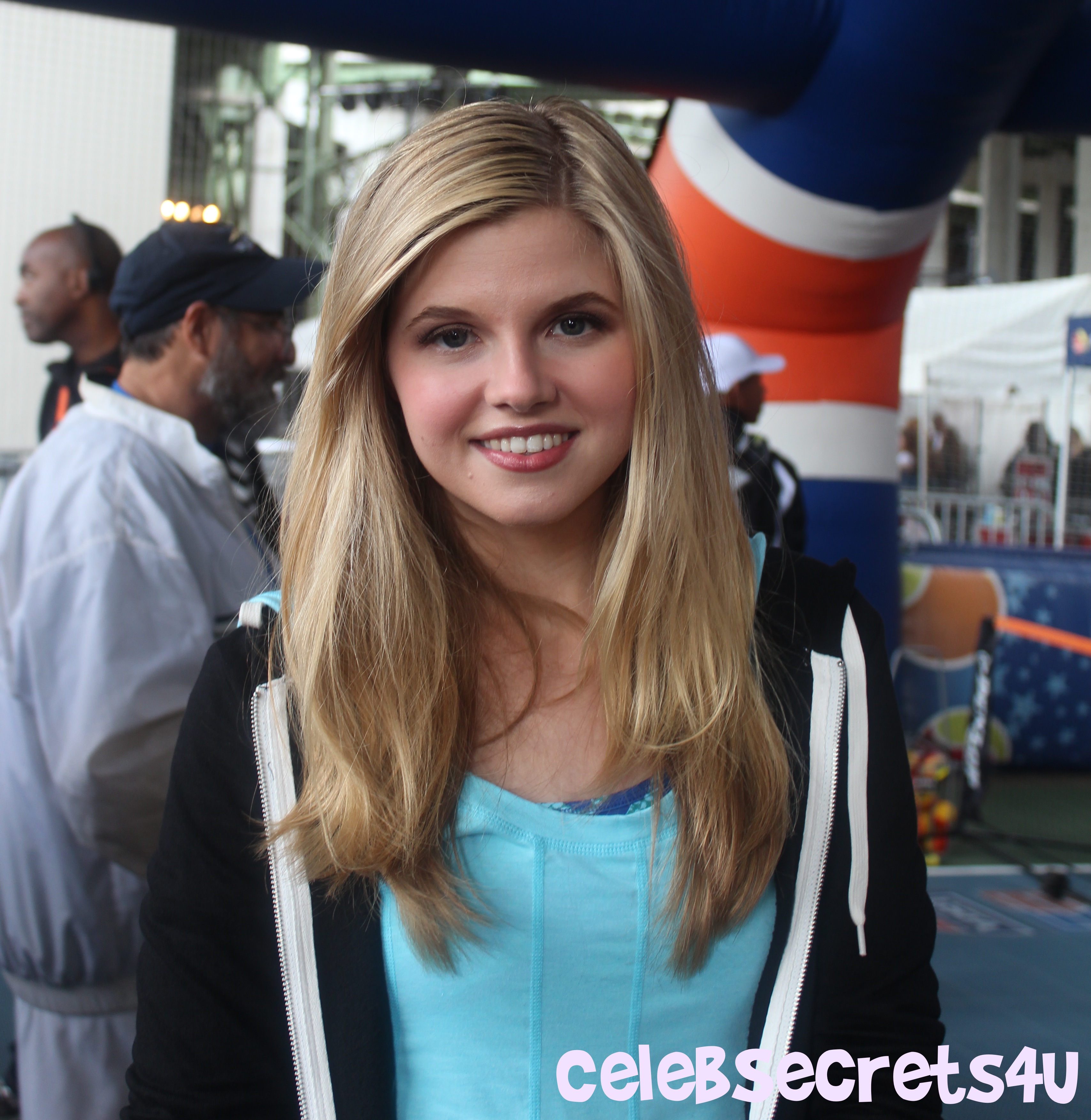 Exclusive: CelebSecrets4U Hangs Out at Nickelodeon’s World Wide Day of Play
