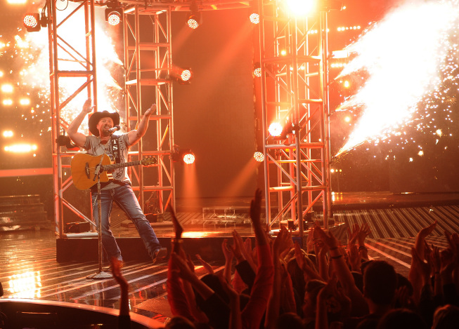 Tune In Alert: The Top 8 Finalists Perform on X-Factor (@XFactorUSA)