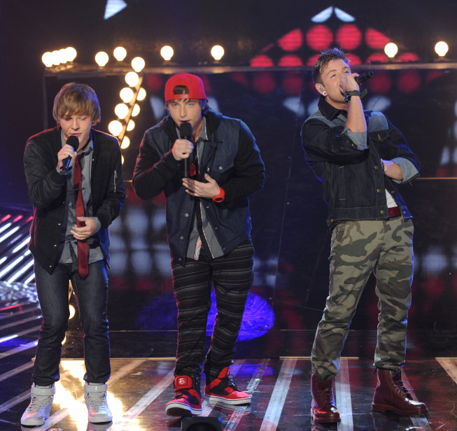 Tune In Alert: The Top 8 Finalists Perform on X-Factor (@XFactorUSA)