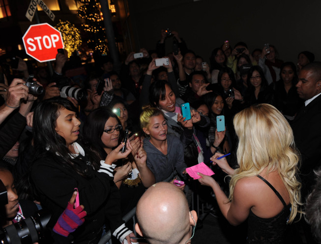 “The X Factor” Recap – Top 4 Finalists: Emblem3, Carly Rose Sonenclar, Tate Stevens & Fifth Harmony