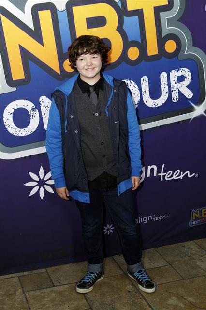 Exclusive: Chloe & Halle WIN Radio Disney’s NBT Season 5 (@chloeandhalle)