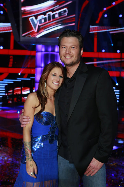 Cassadee Pope WINS “The Voice” Cycle 3 (@CassadeePope, @NBCTheVoice)