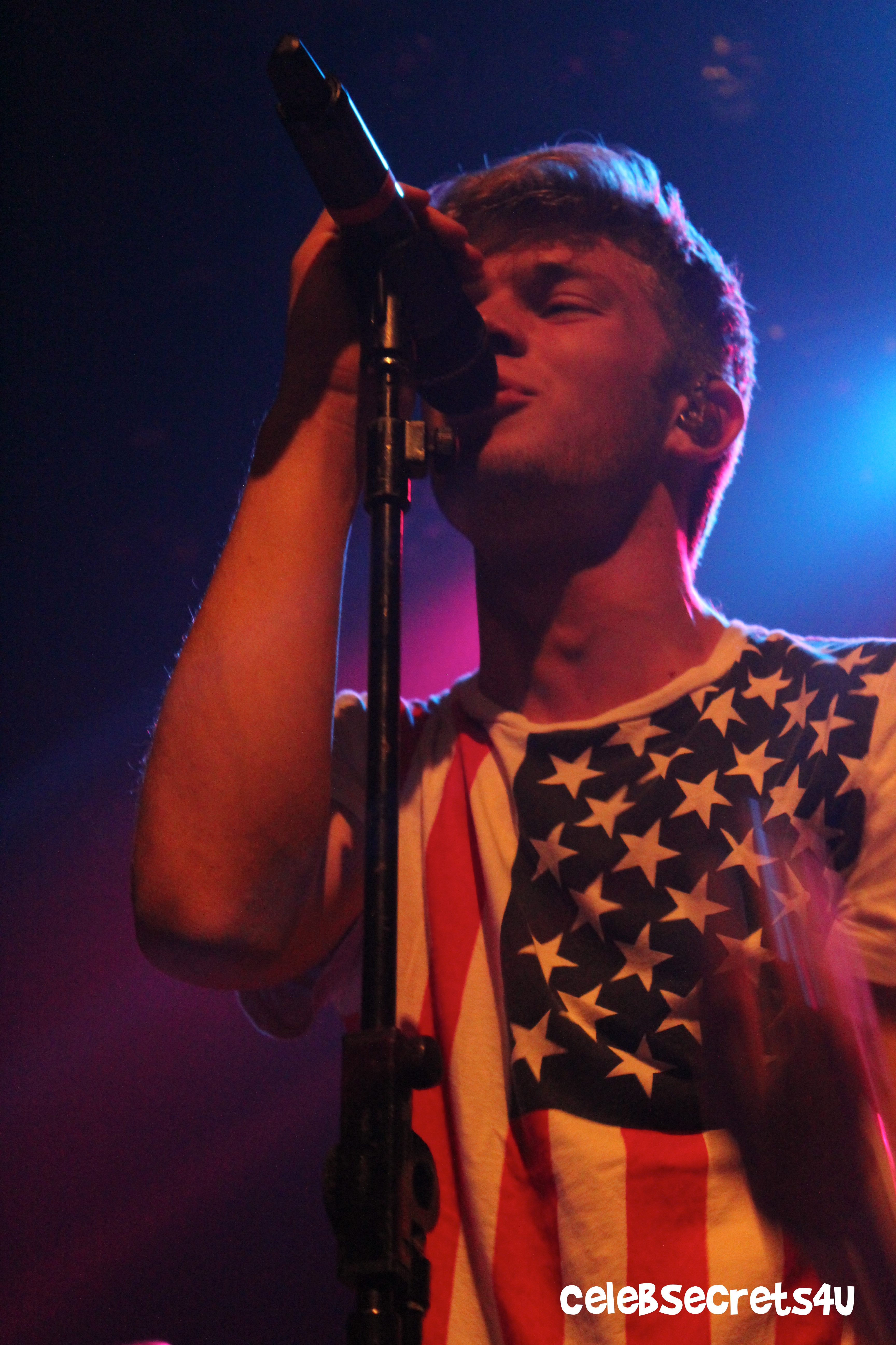 Exclusive Photos: Paradise Fears Rocks the Gramercy Theatre (@ParadiseFears)