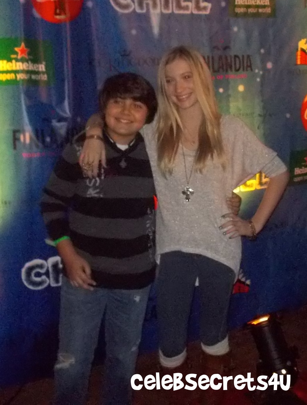 Exclusive: CelebSecrets4U “Chills Out” at The Queen Mary (@im5band @vanjessmusic @TheQueenMary)