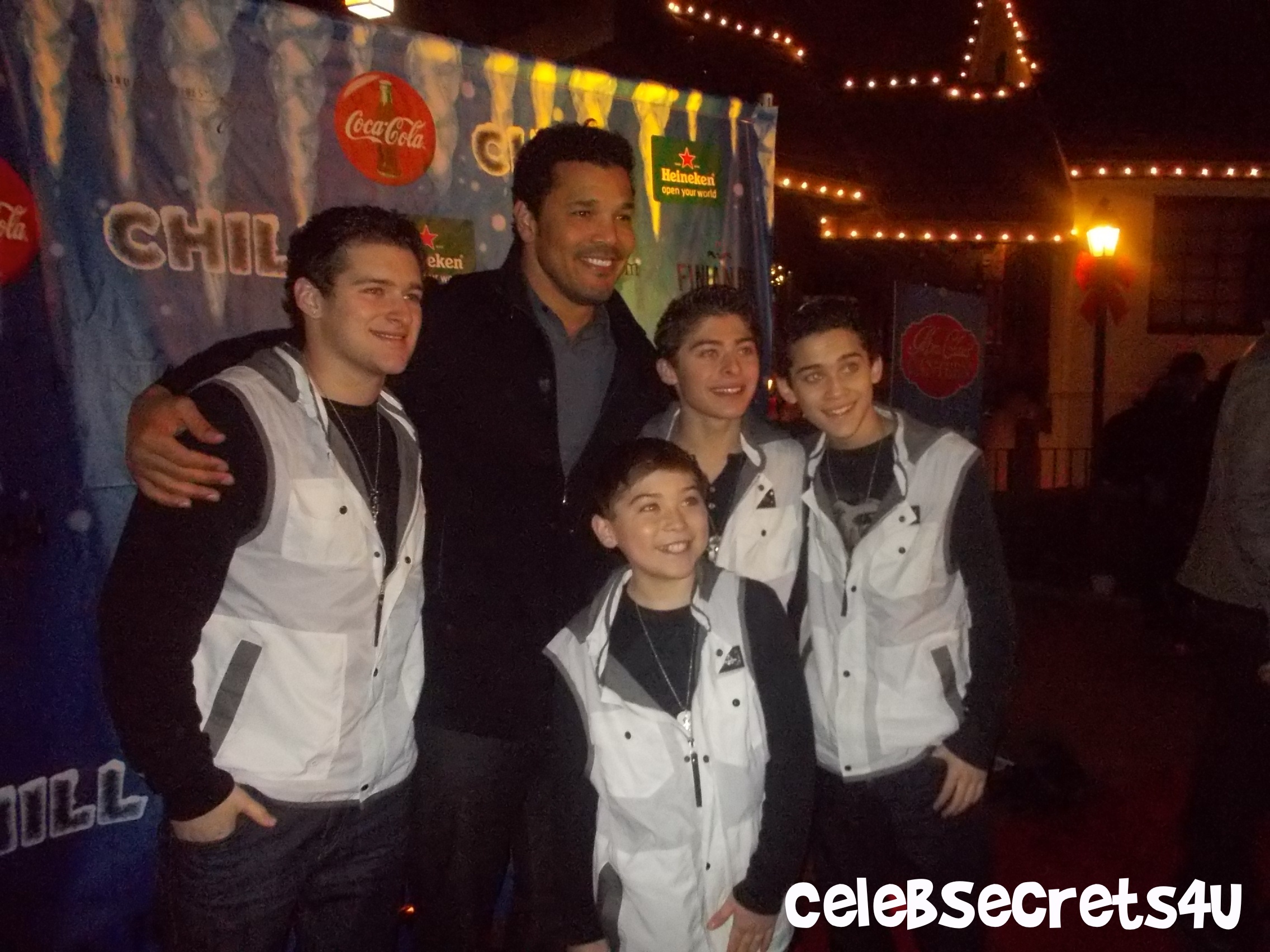 Exclusive: CelebSecrets4U “Chills Out” at The Queen Mary (@im5band @vanjessmusic @TheQueenMary)