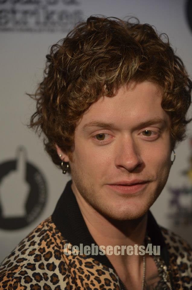 Exclusive: Fall Out Boy, Chris Brown, Ariana Grande, The Wanted & More at APCH’s 7th Annual Stars & Strikes Event