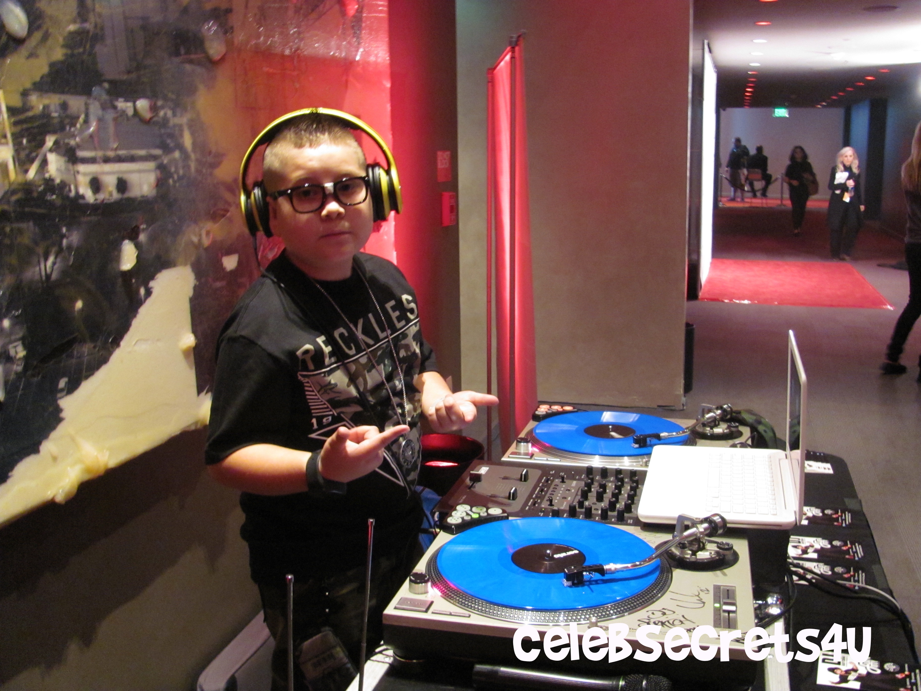 Exclusive: We Attend GBK’s Third Annual MTV Movie Awards Celebrity Gift Lounge (@GBK_Productions)