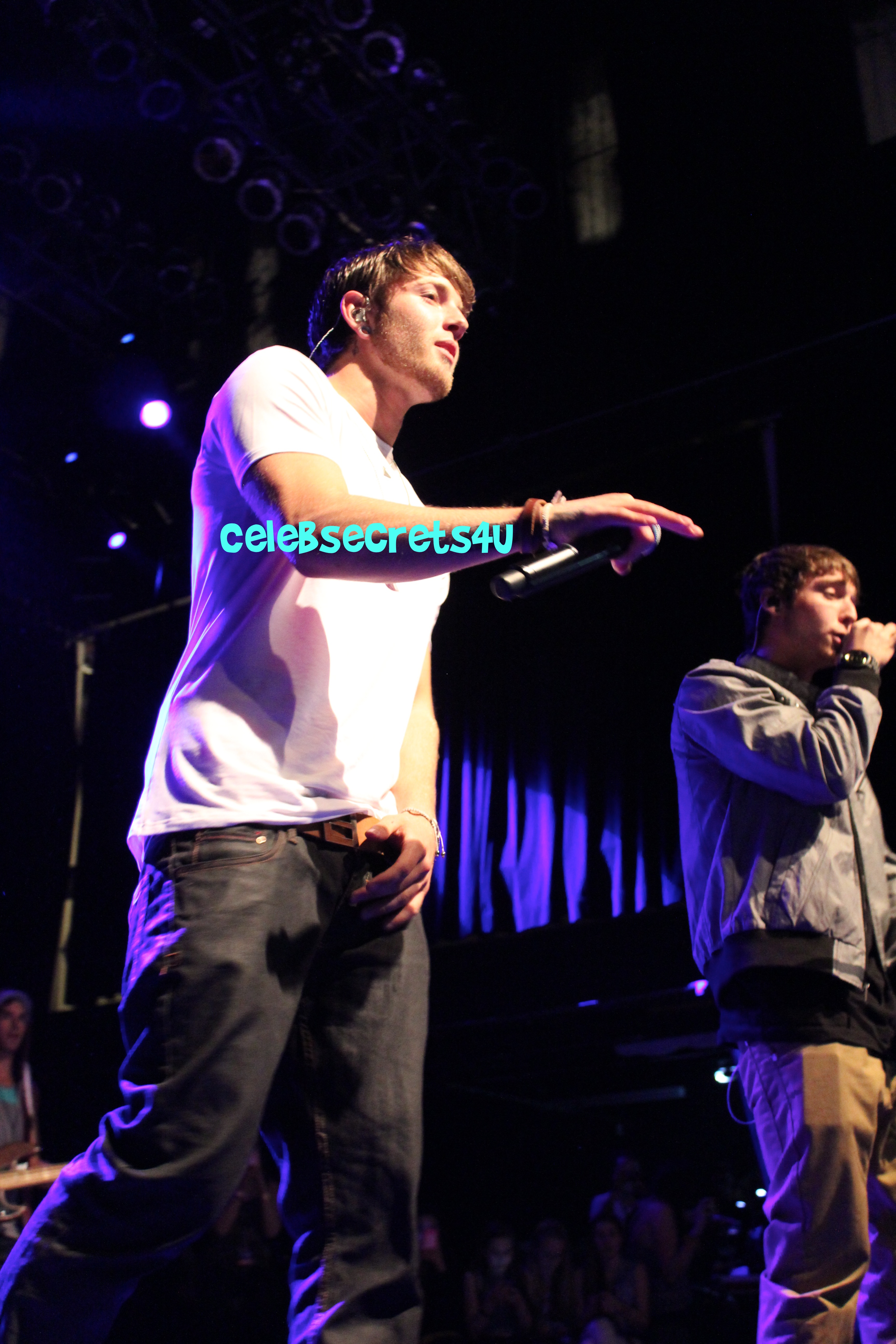 Exclusive: Emblem3 Performs at 92.3NOW’s “One Night Stand” in NYC! (@EmblemThree)