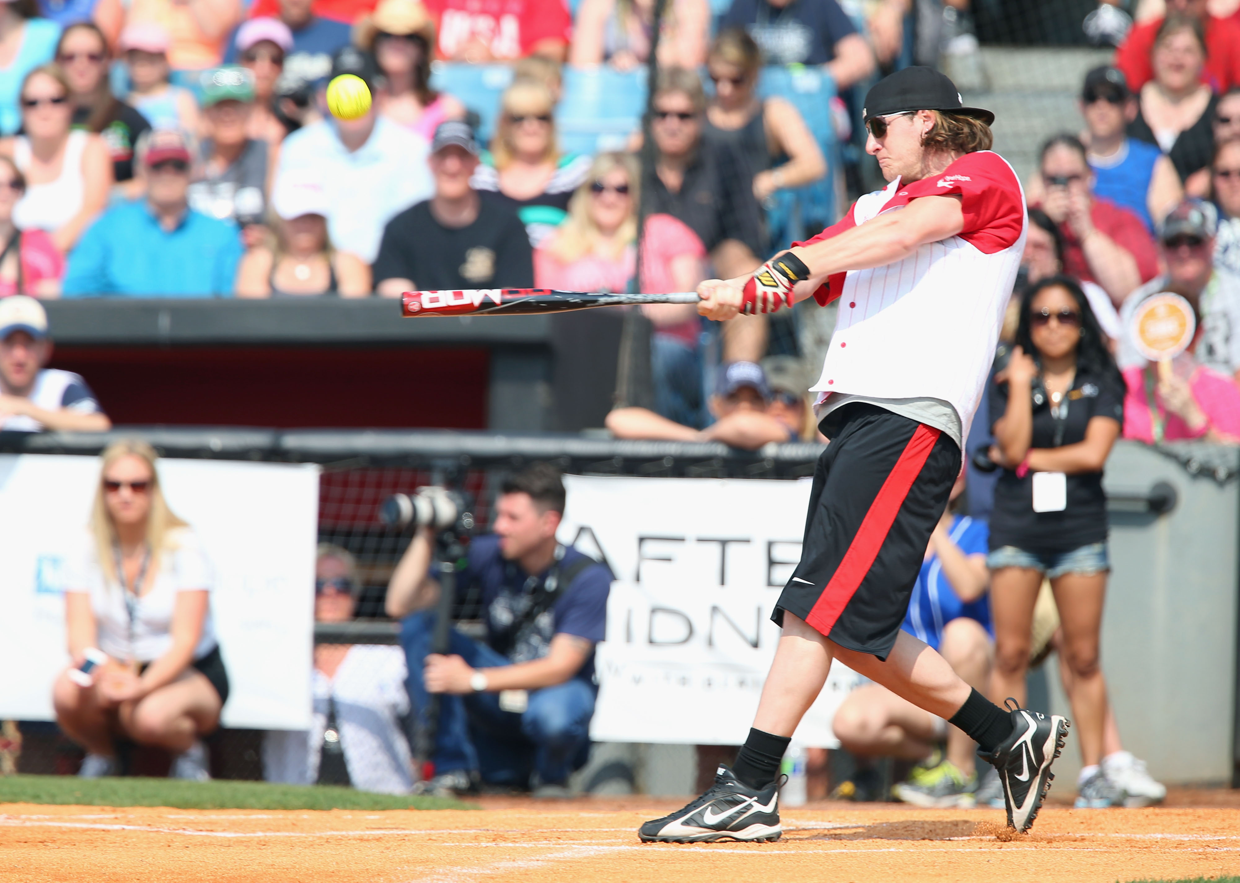 Exclusive: CelebSecrets4U Attends CMA Fest’s City of Hope Celebrity Softball Challenge @CityofHope #CMAFest