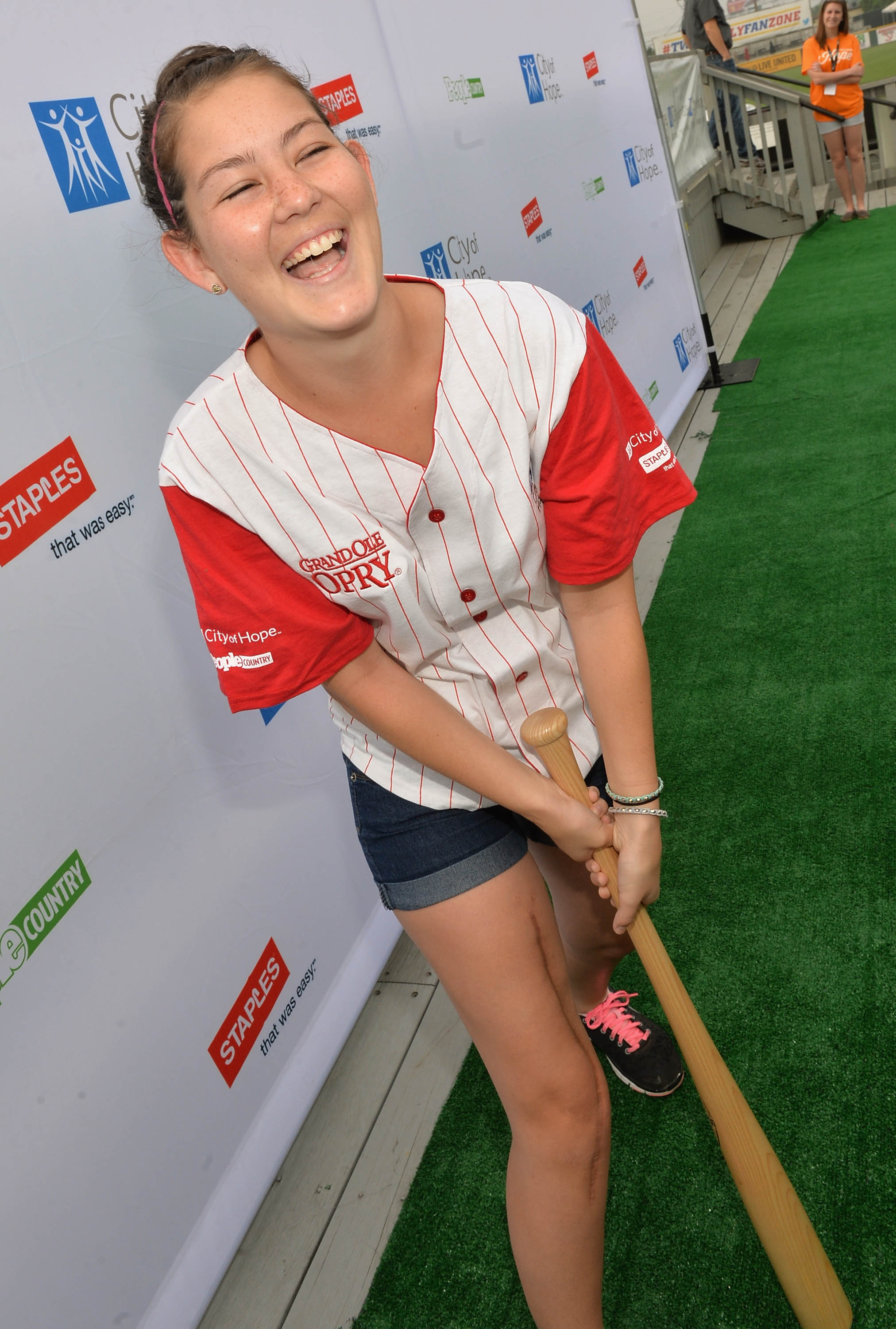 Exclusive: CelebSecrets4U Attends CMA Fest’s City of Hope Celebrity Softball Challenge @CityofHope #CMAFest