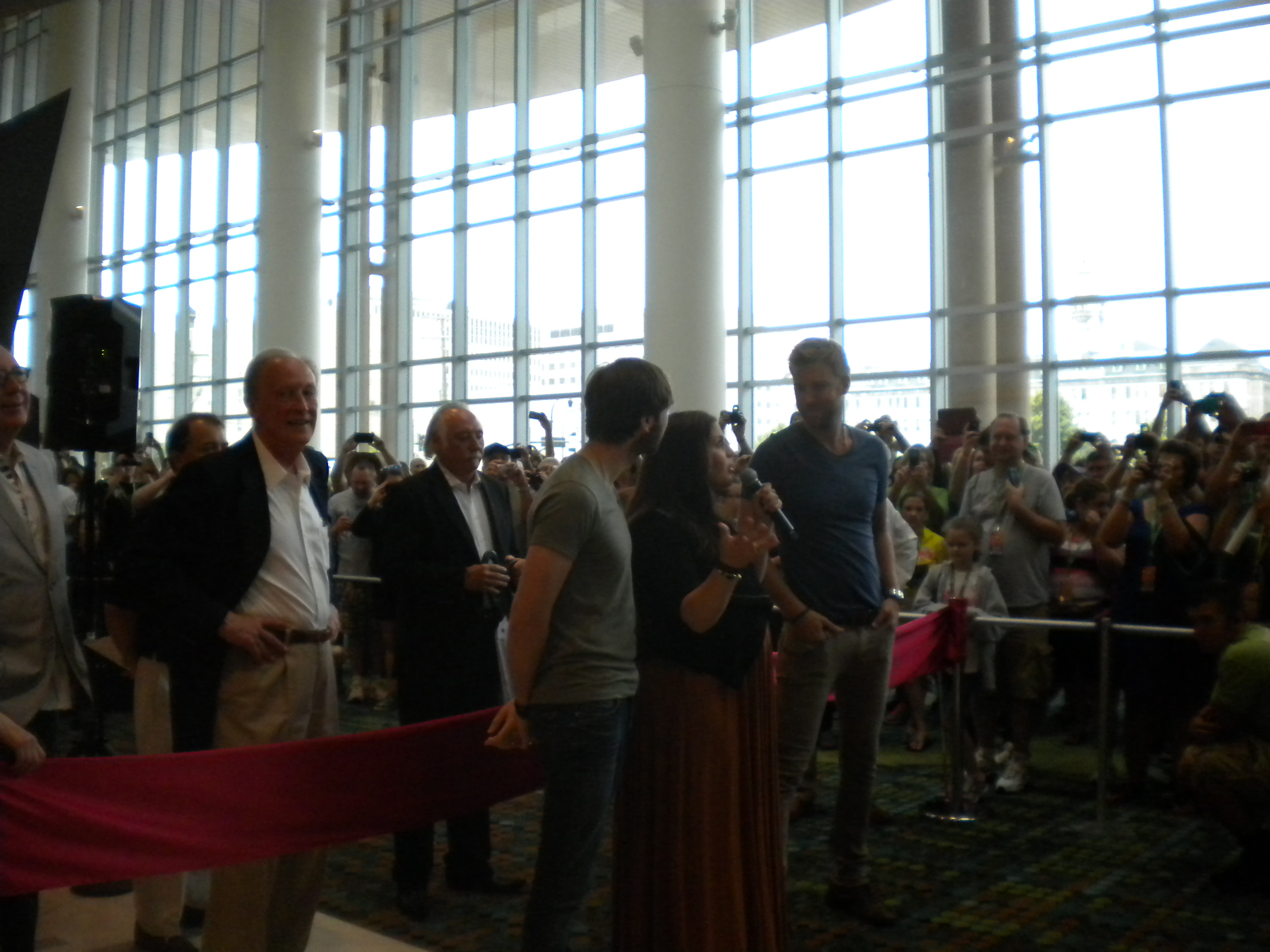 2013 CMA Fest: Lady Antebellum Kicks Off the 42nd Annual Fan Fair X (@ladyantebellum)