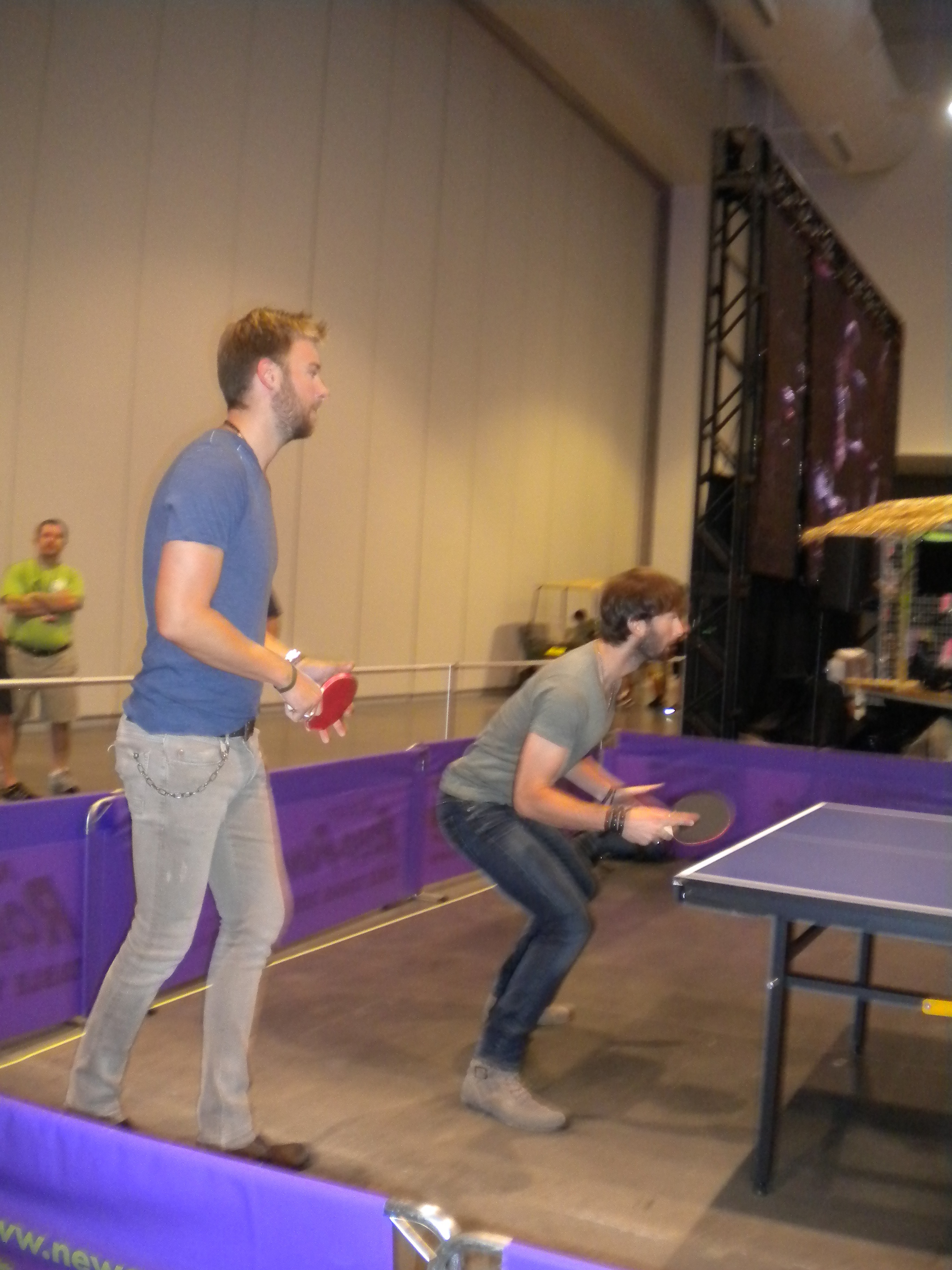 2013 CMA Fest: Lady Antebellum Kicks Off the 42nd Annual Fan Fair X (@ladyantebellum)