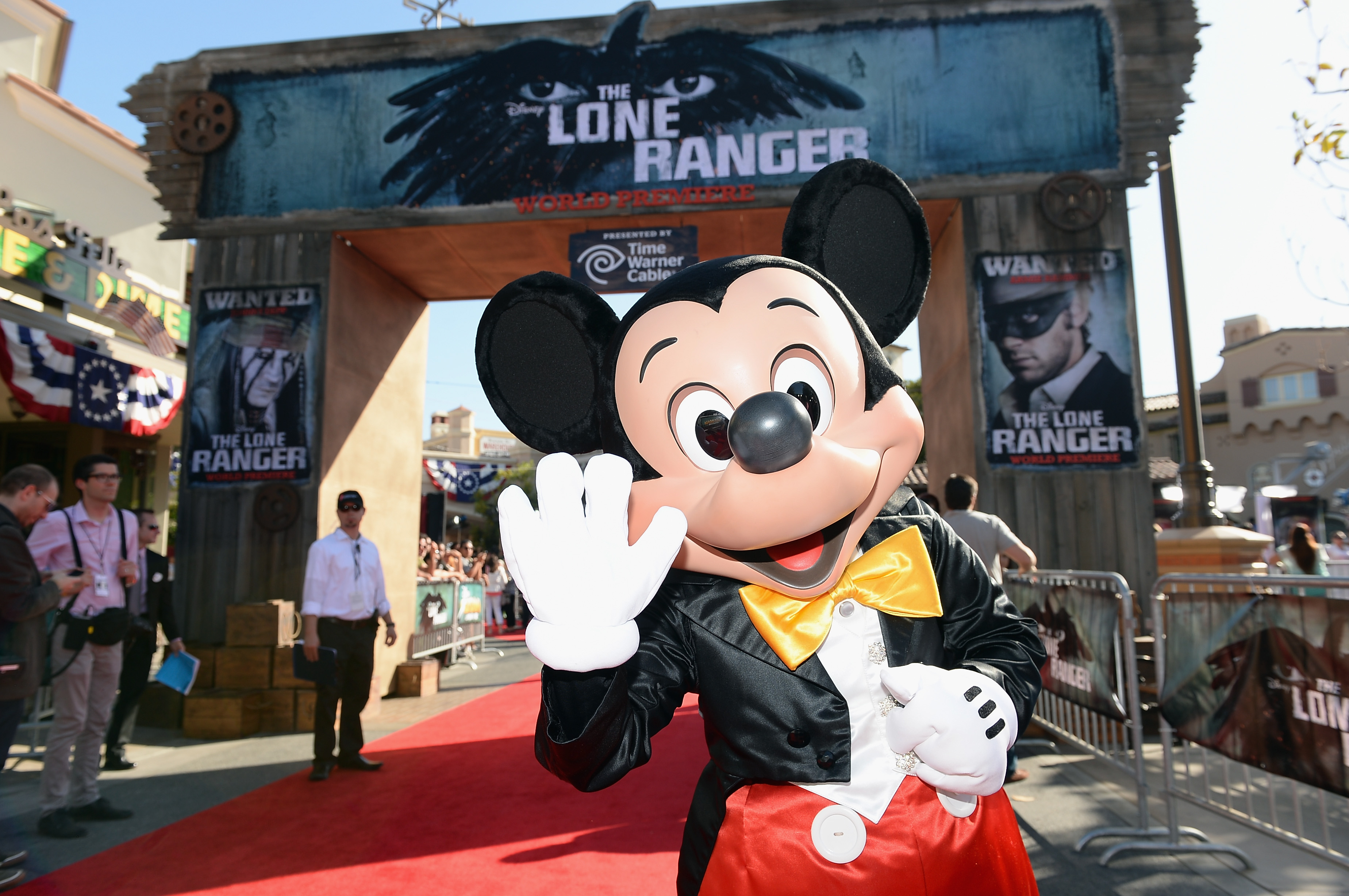 Exclusive: CelebSecrets4U Attends “The Lone Ranger” Premiere (@LoneRanger)
