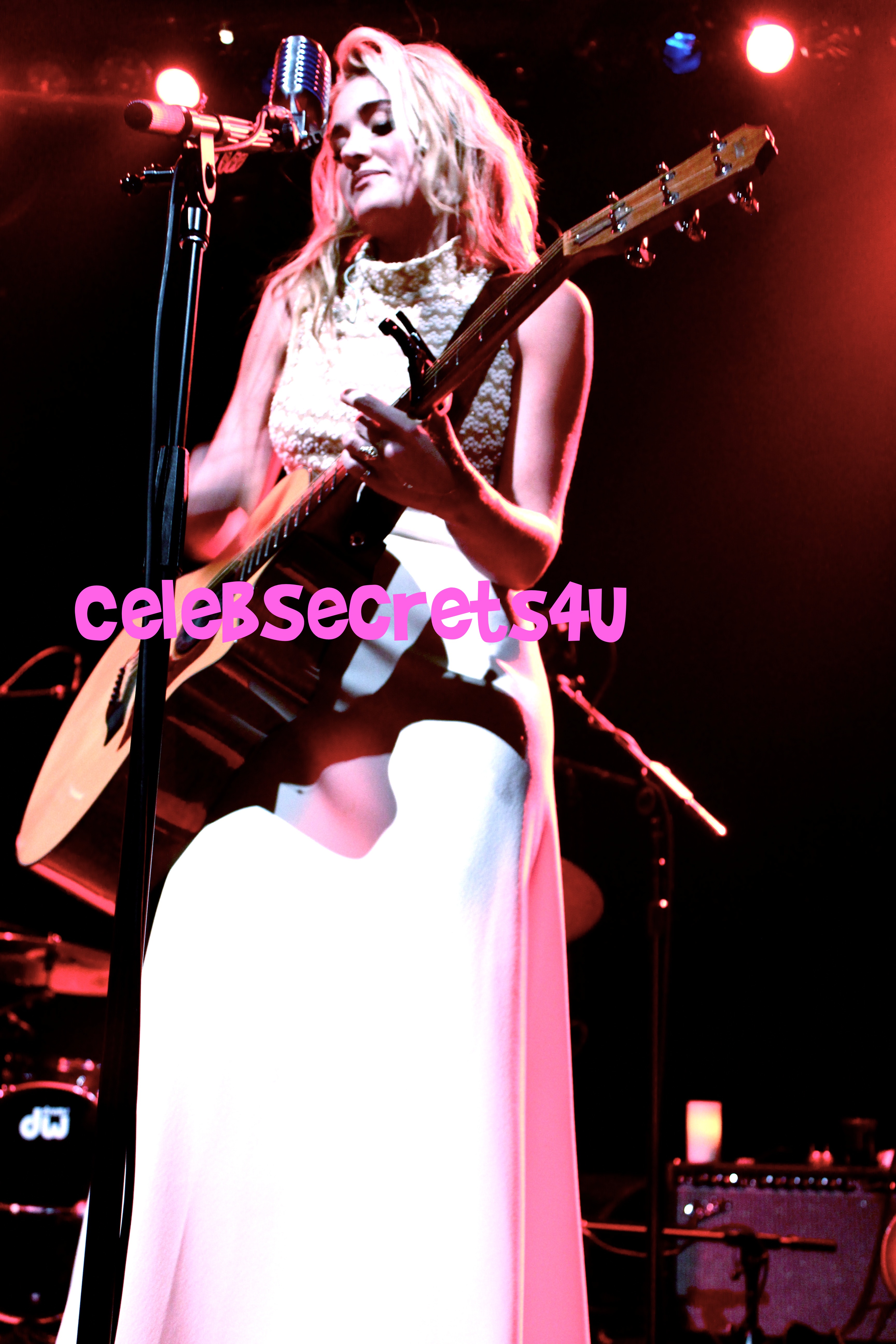 Exclusive: CelebSecrets4U Checks Out 78Violet’s NYC Showcase (@78Violet)