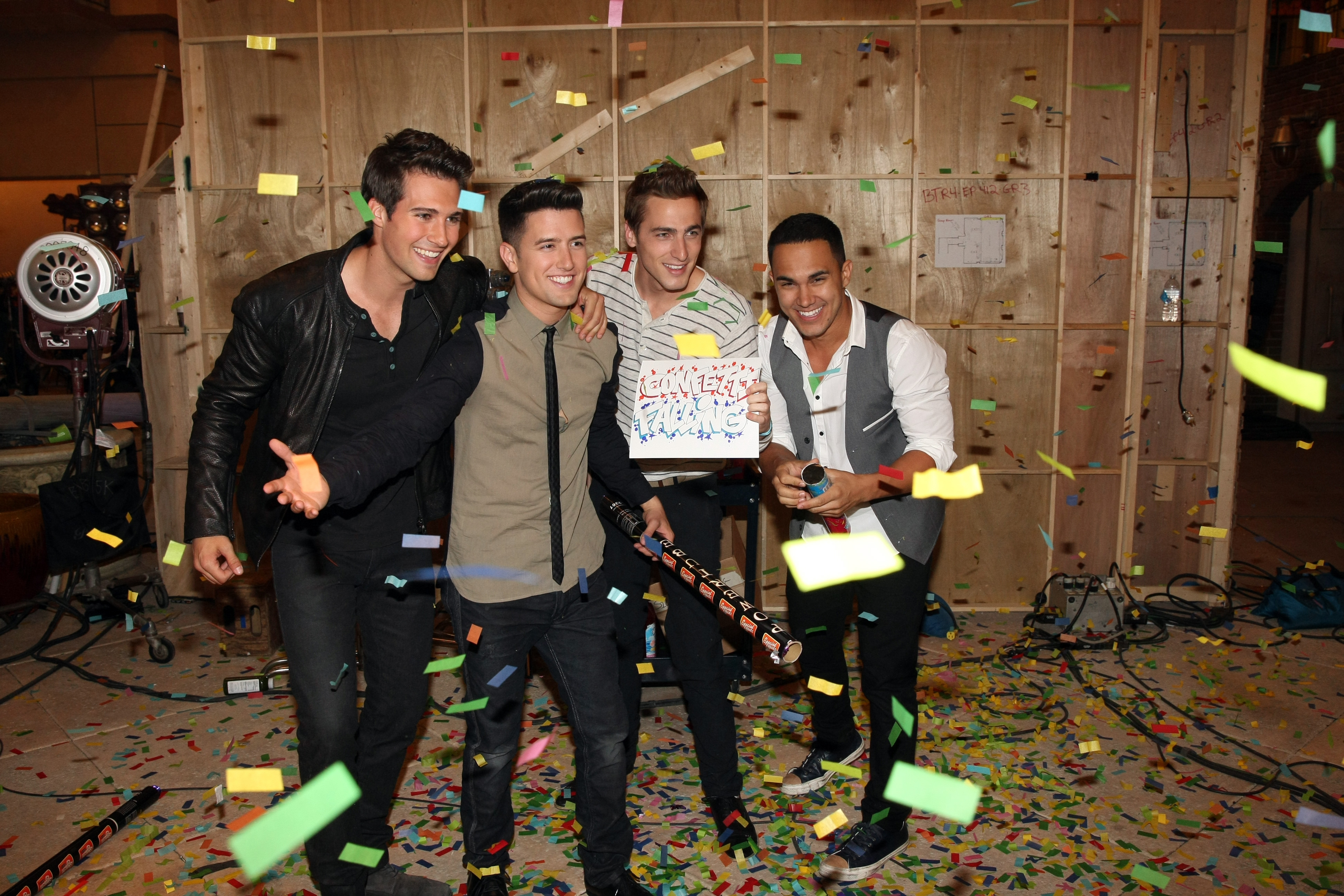 Sneak Peek: Big Time Rush Season 4 Finale “Big Time Dreams” (@bigtimerush)