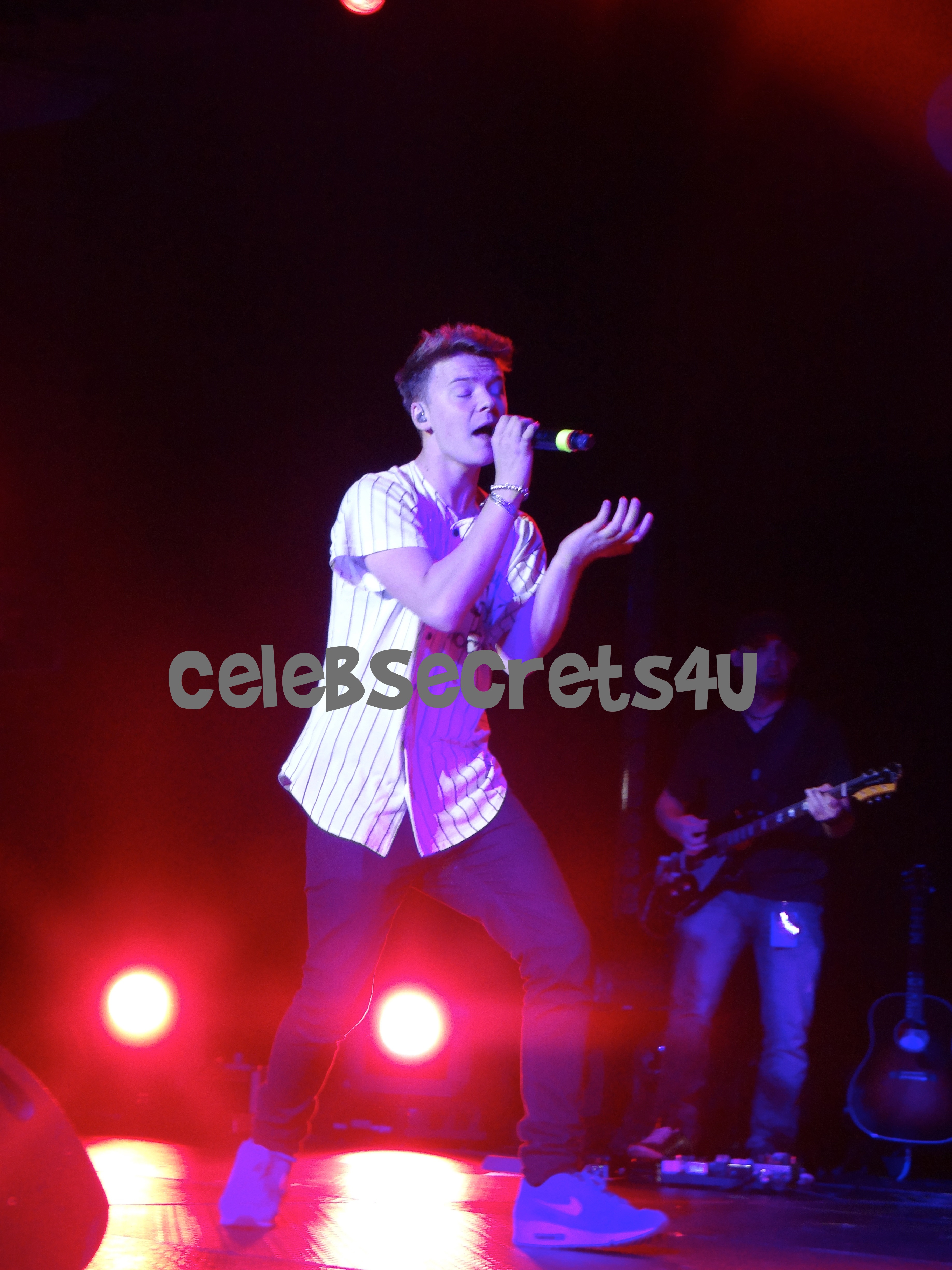 Exclusive: CelebSecrets4U Attends Pop-Tarts “Crazy Good Summer” Concert LA