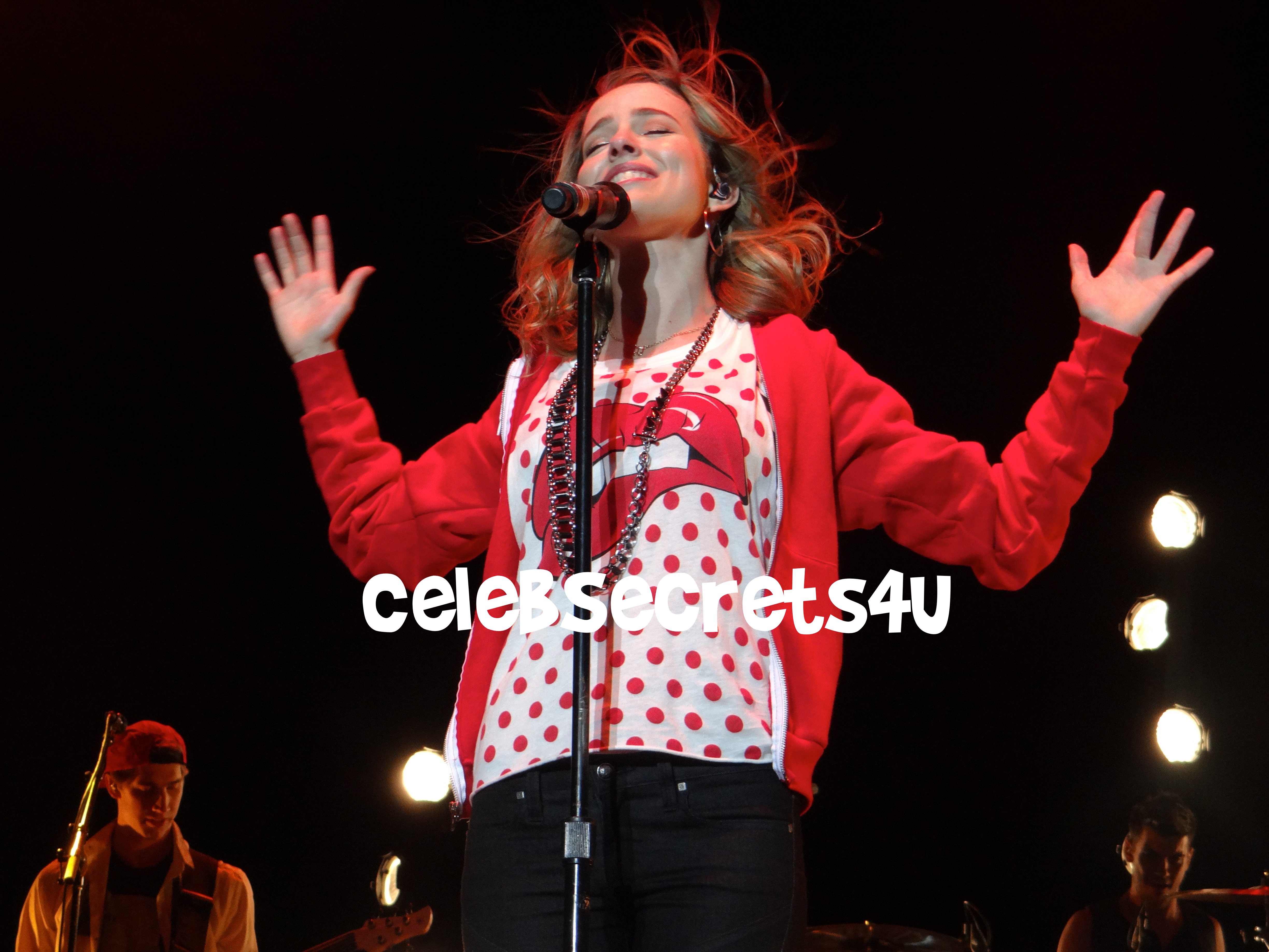 Exclusive: CelebSecrets4U Attends Pop-Tarts “Crazy Good Summer” Concert LA