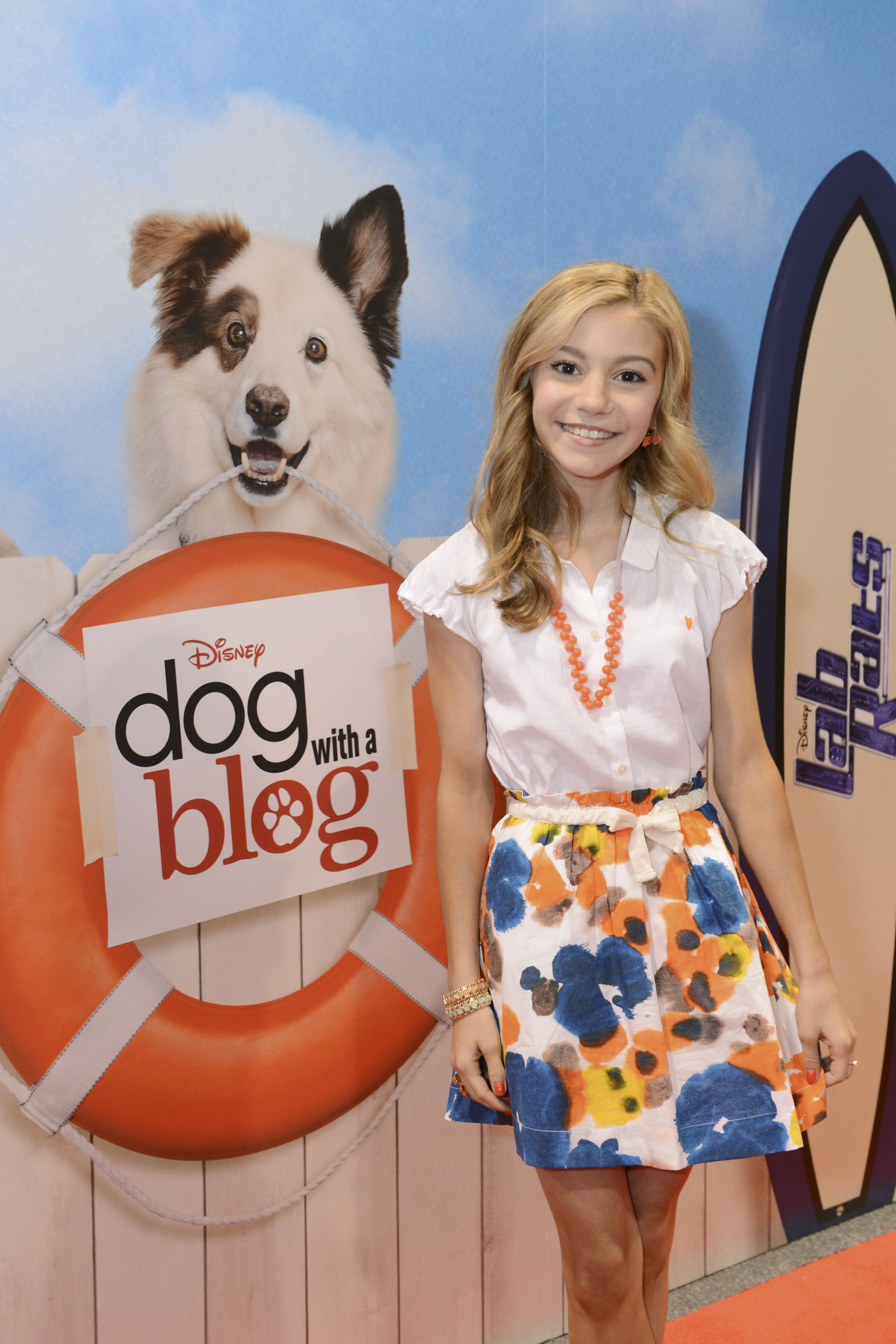 Genevieve hannelius dog with a blog