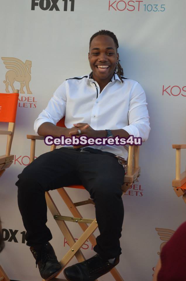 R5: 12th Annual Citadel Outlets Christmas Tree Lighting w/Jesse McCartney & Bonnie McKee