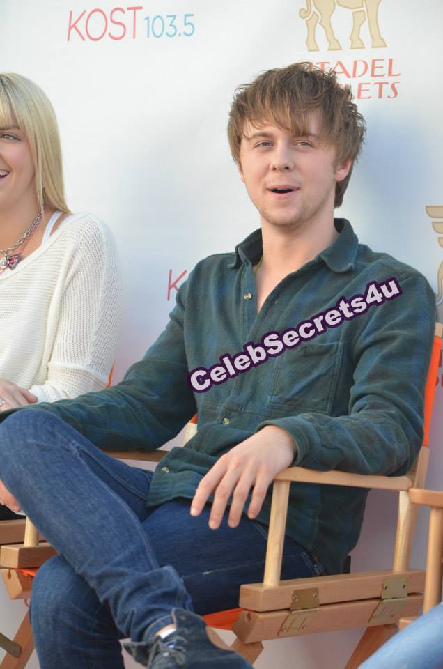 R5: 12th Annual Citadel Outlets Christmas Tree Lighting w/Jesse McCartney & Bonnie McKee