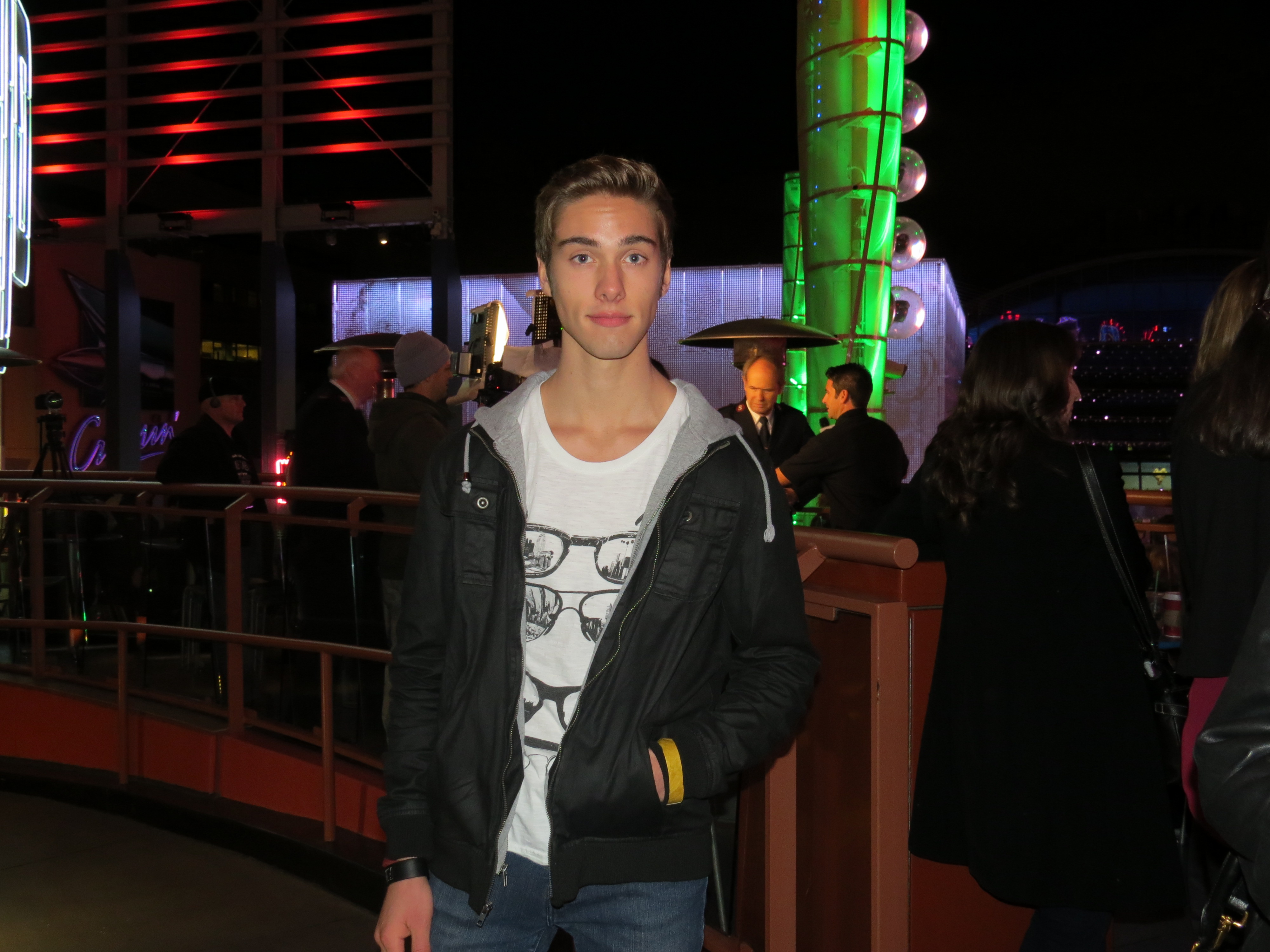 Exclusive: CelebSecrets4U Attends the ‘Rock The Red Kettle’ Concert! (@SalvationArmyUS)