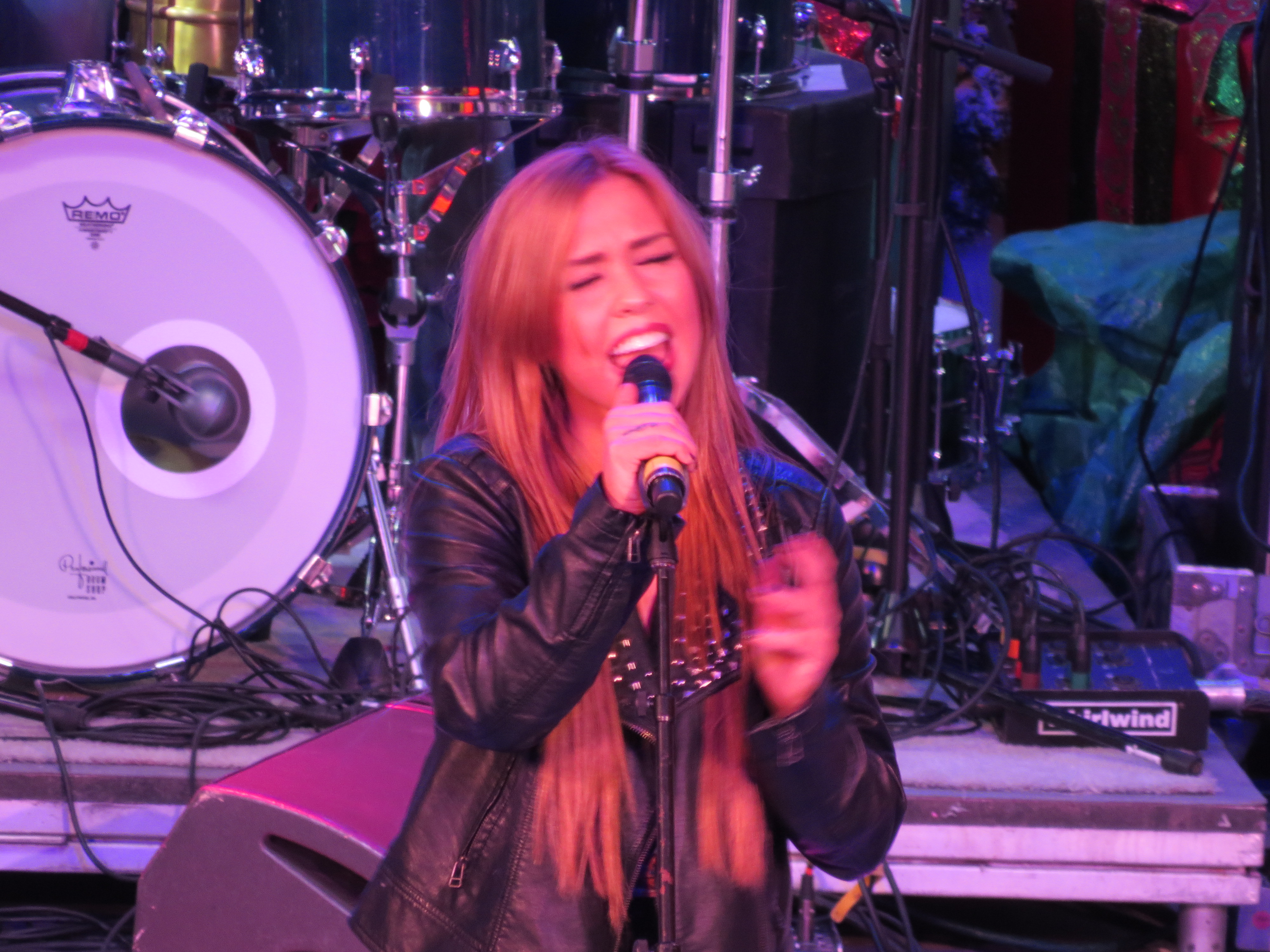 Exclusive: CelebSecrets4U Attends the ‘Rock The Red Kettle’ Concert! (@SalvationArmyUS)