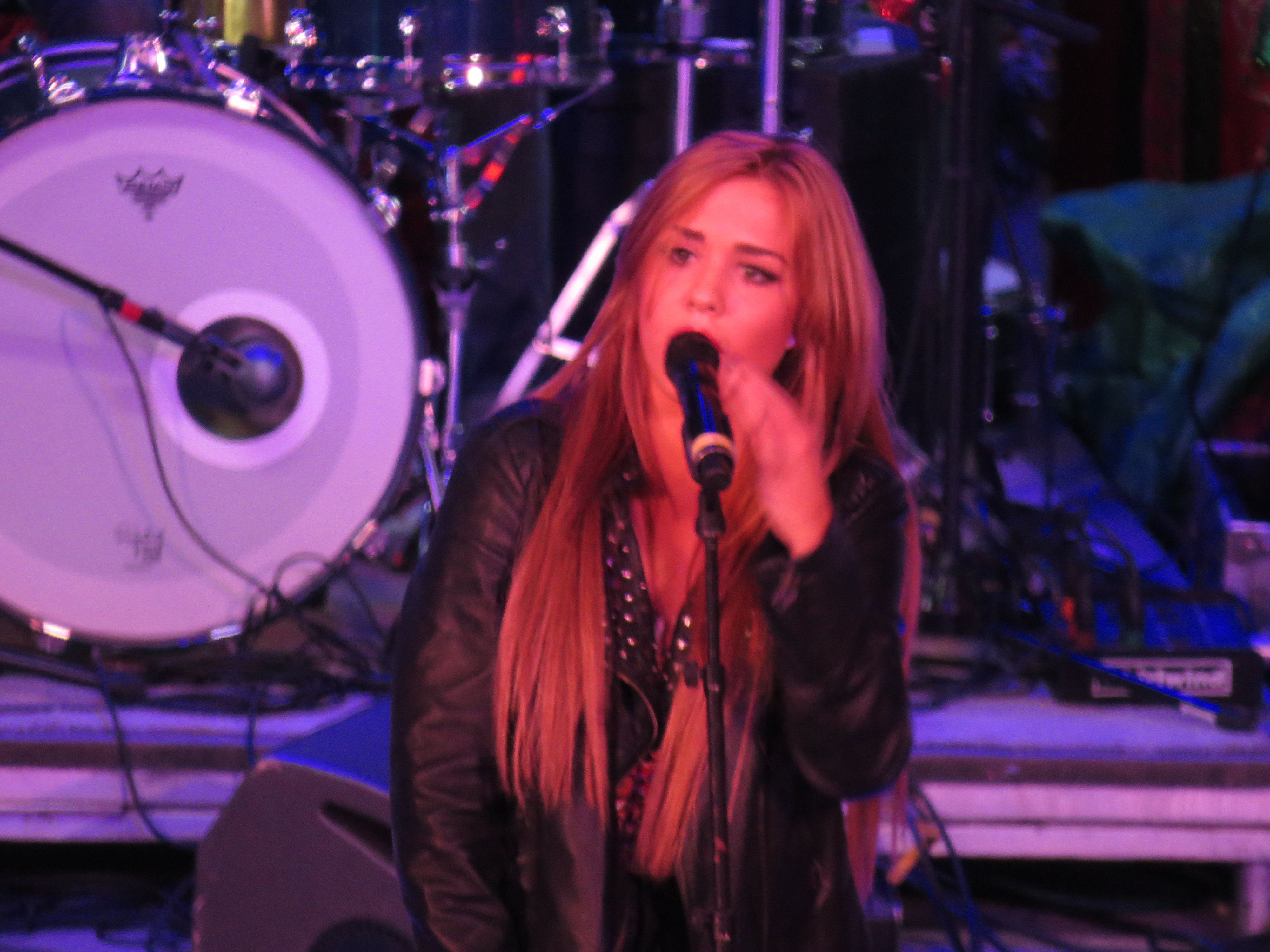 Exclusive: CelebSecrets4U Attends the ‘Rock The Red Kettle’ Concert! (@SalvationArmyUS)