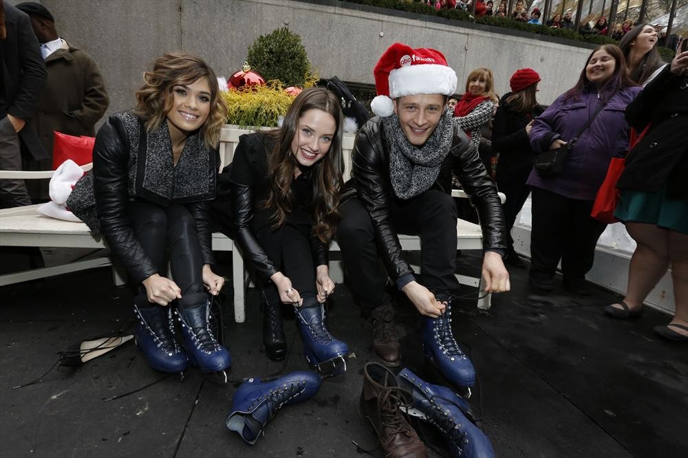 Exclusive: CelebSecrets4U Attends ABC Family’s Winter Wonderland Party!