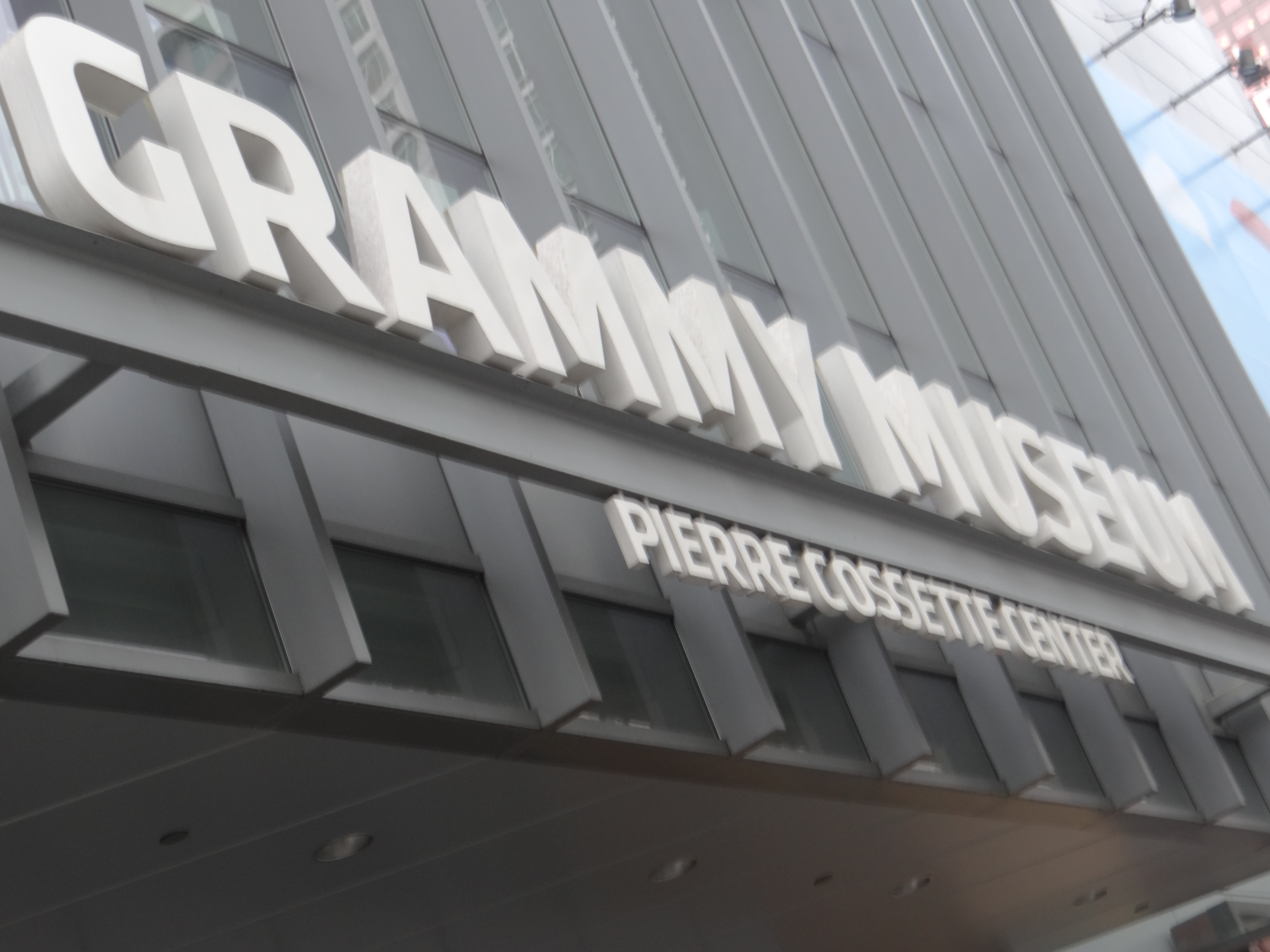 Exclusive: Fifth Harmony Teams Up With Barbie – See the Pics & Videos! (@FifthHarmony @Barbie)