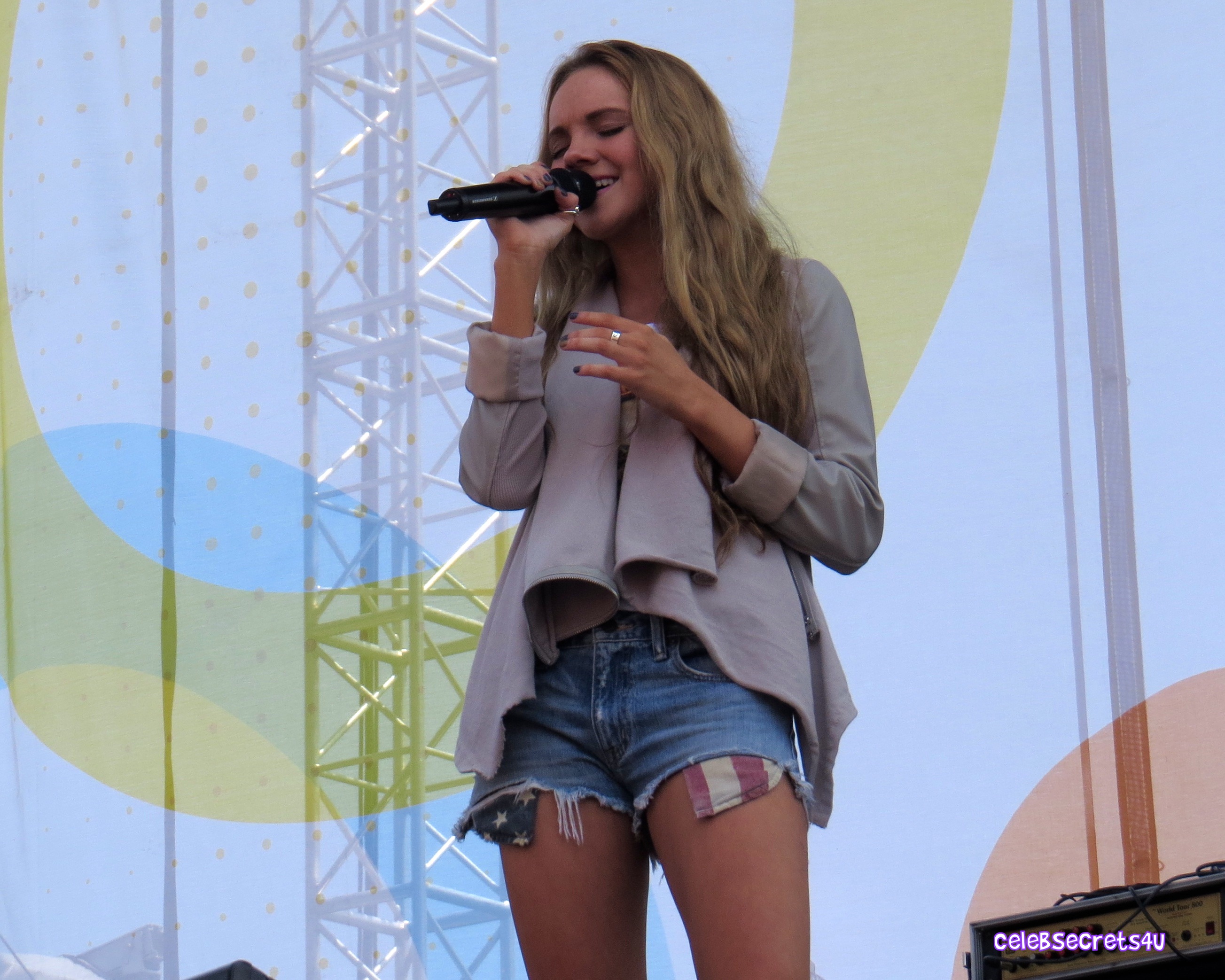Danielle Bradbery: Chevy Riverfront Stage at CMA Fest! (Photos & Videos) @dbradbery