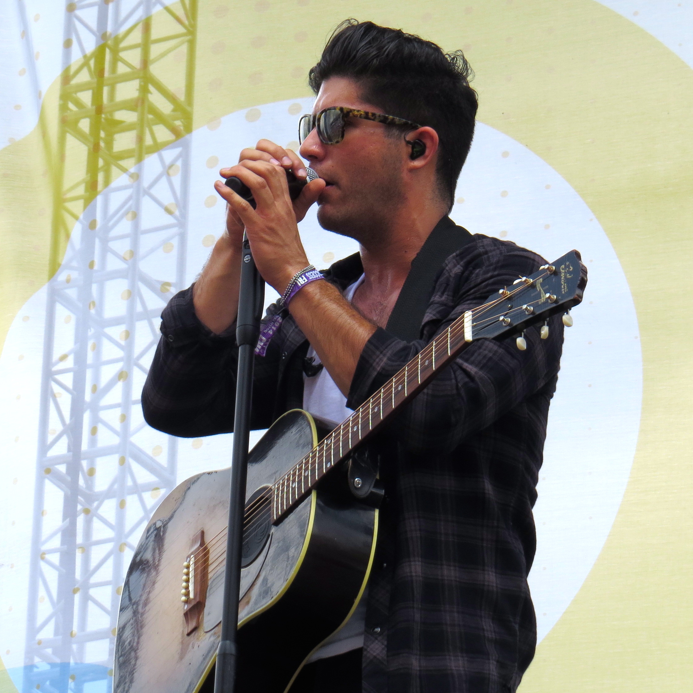 Dan + Shay: Chevrolet Riverfront Stage at CMA Fest! (@DanAndShay)