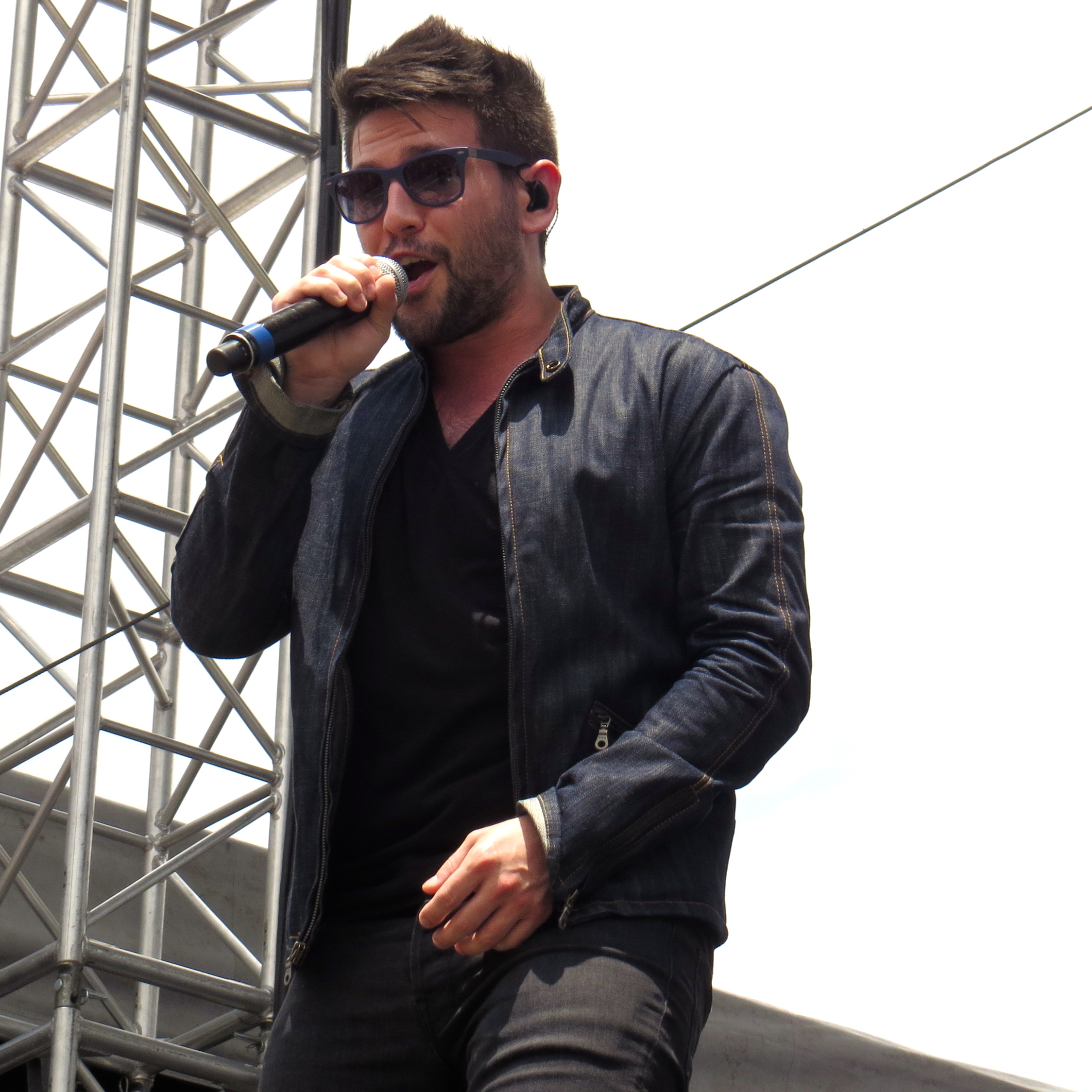 Dan + Shay: Chevrolet Riverfront Stage at CMA Fest! (@DanAndShay)