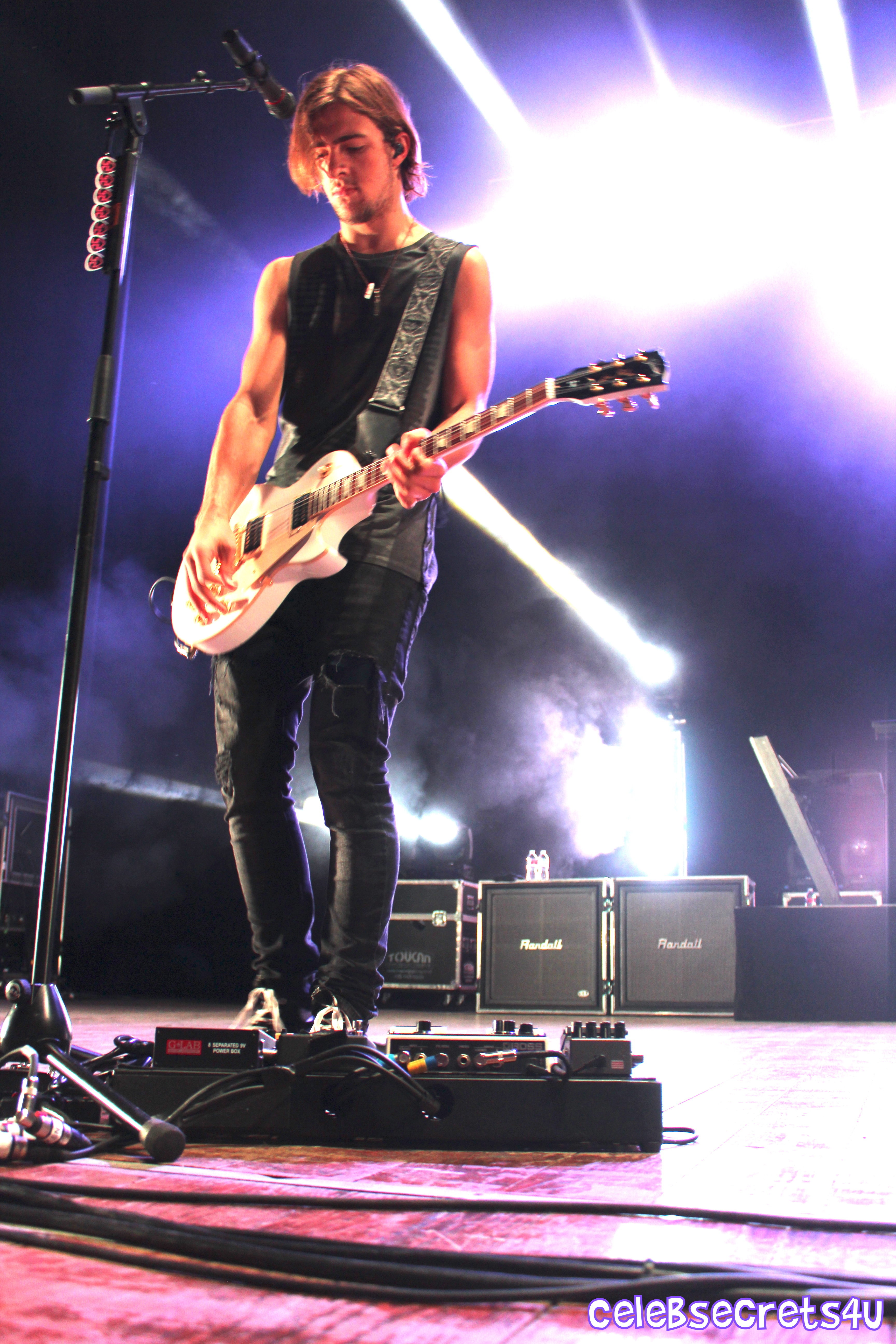 Show Review: R5 “Louder” World Tour (@officialR5 #R5Family)