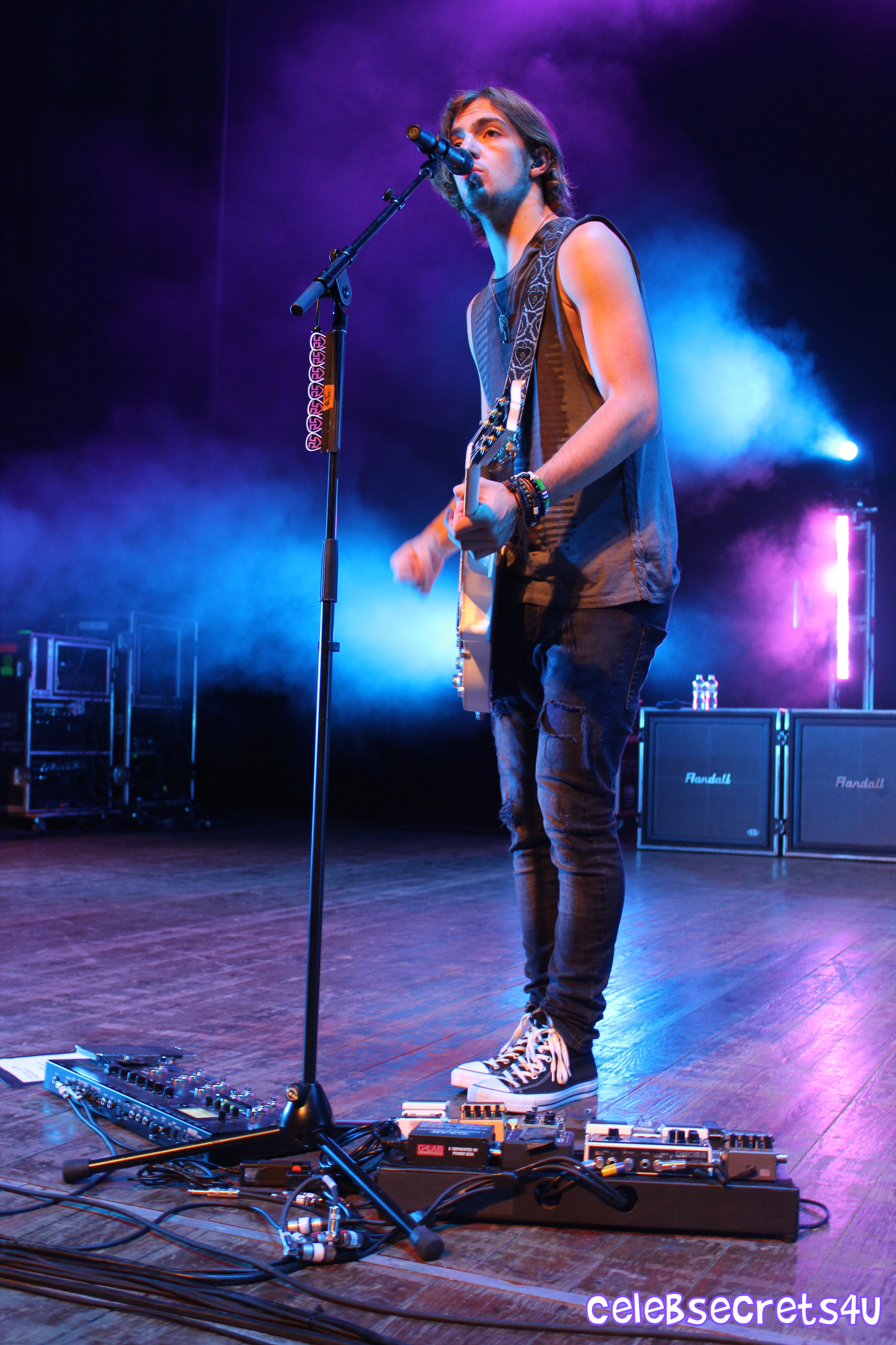 Show Review: R5 “Louder” World Tour (@officialR5 #R5Family)