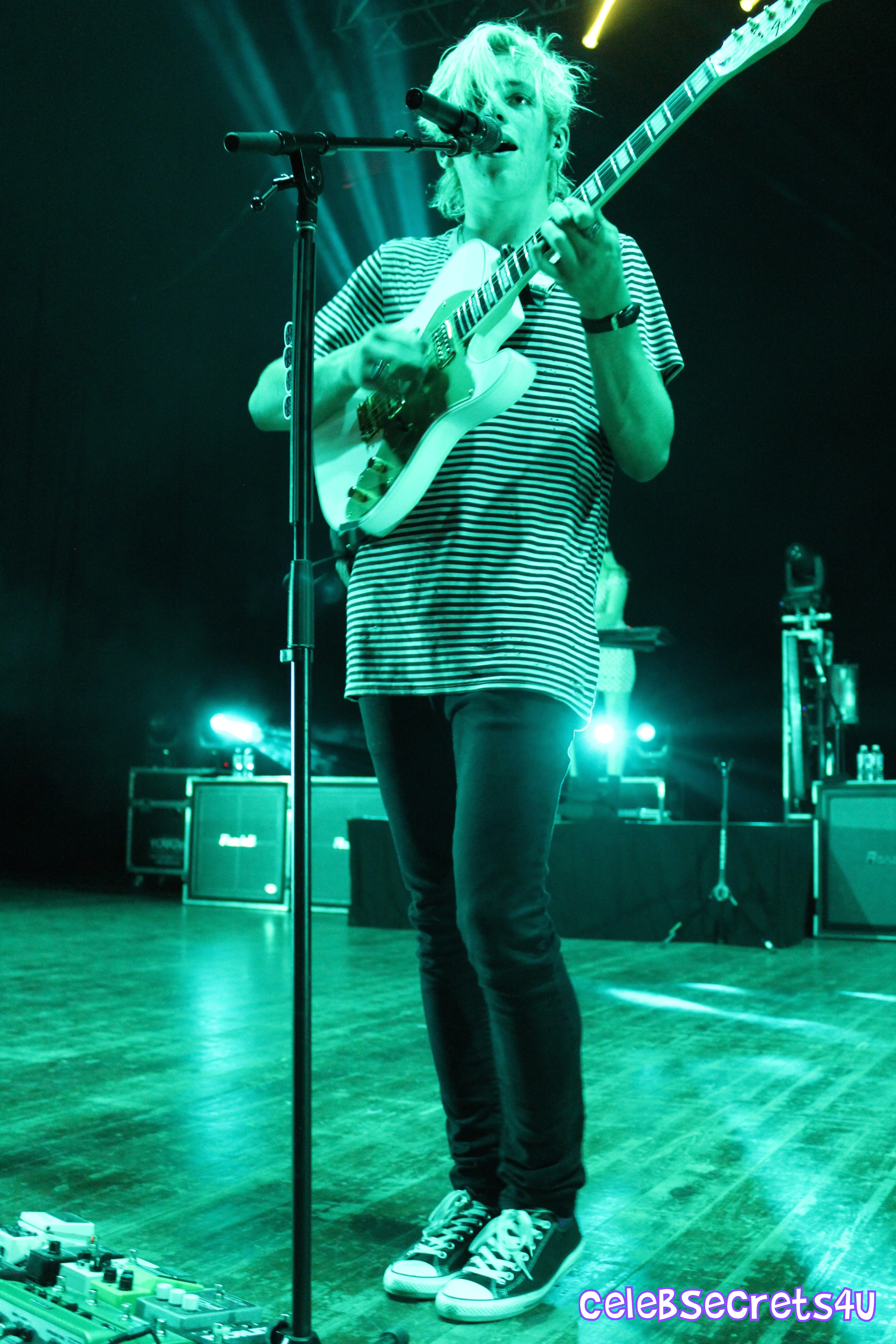 Show Review: R5 “Louder” World Tour (@officialR5 #R5Family)
