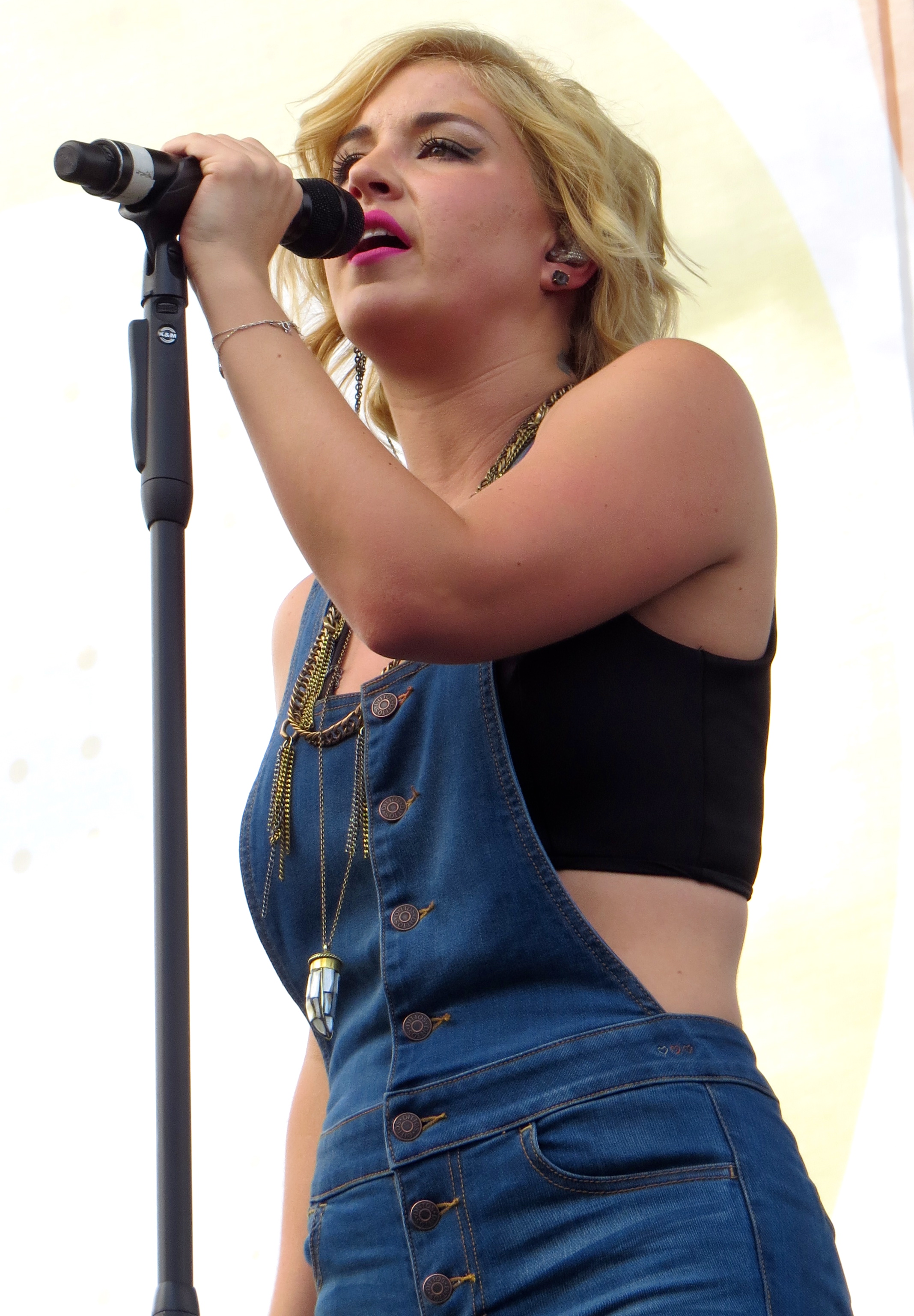 Maggie Rose: Chevrolet Riverfront Stage at CMA Fest! (@IAmMaggieRose)