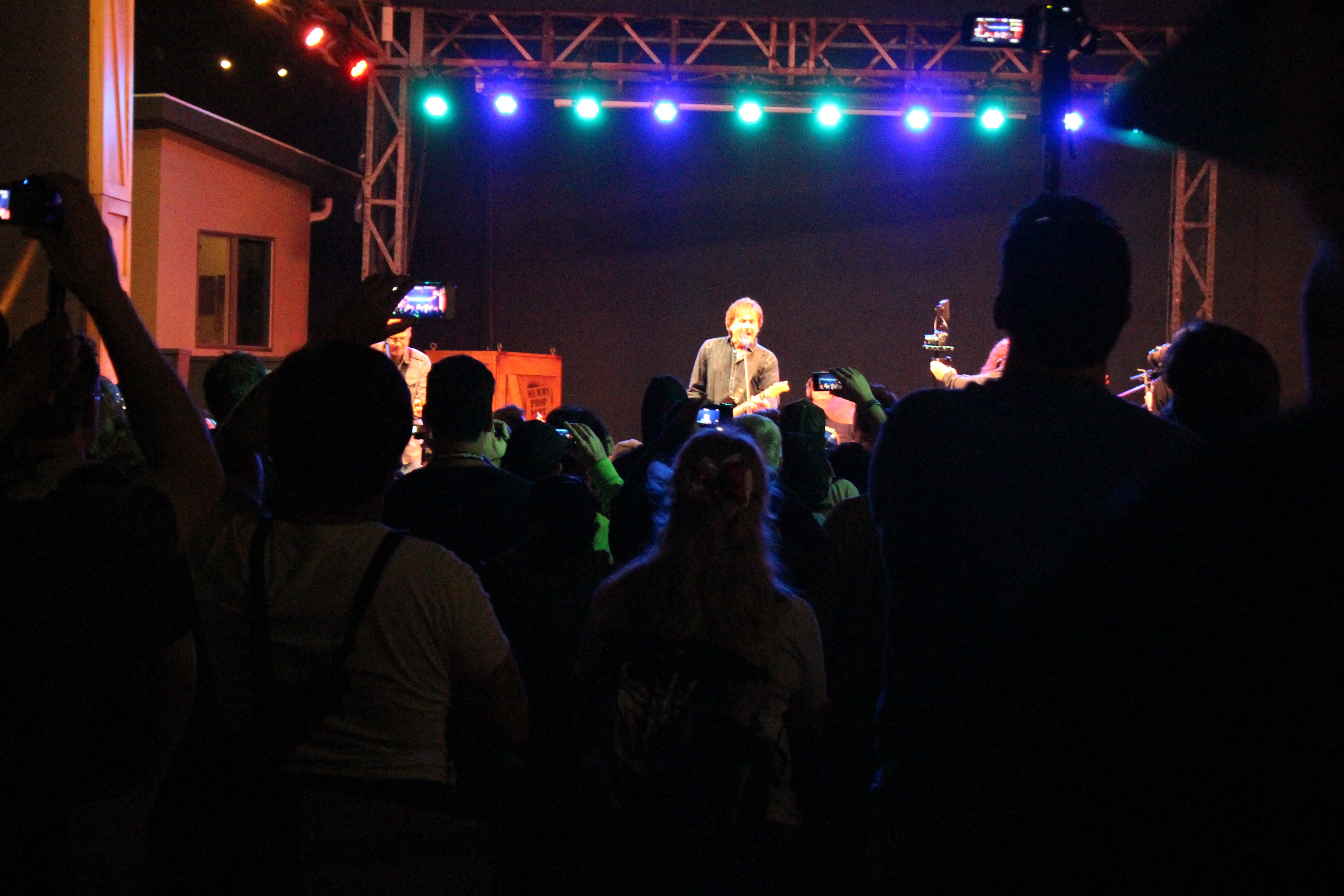 Exclusive: CS4U Attends The 2014 Transformers Fan Experience (@unistudios)