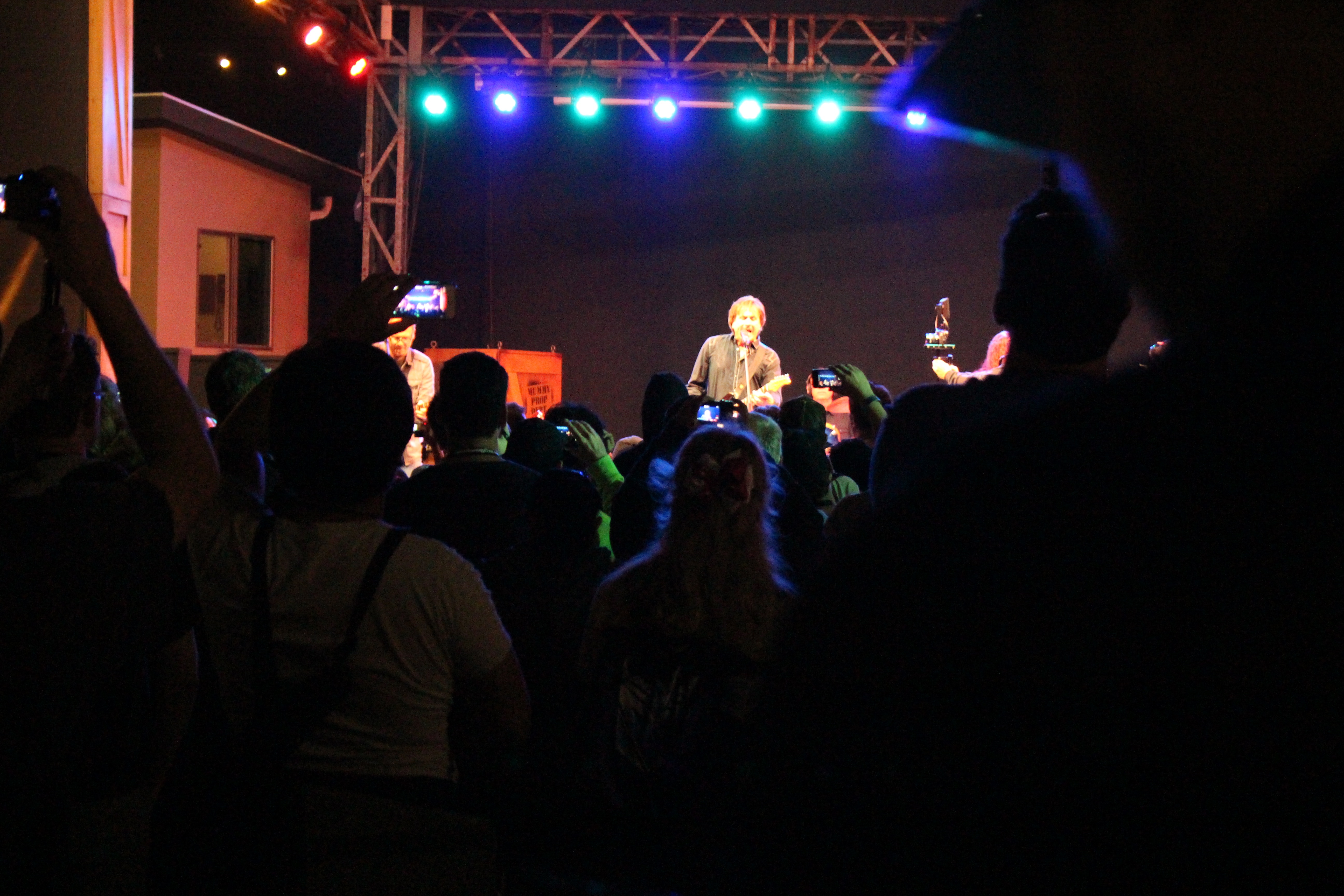 Exclusive: CS4U Attends The 2014 Transformers Fan Experience (@unistudios)