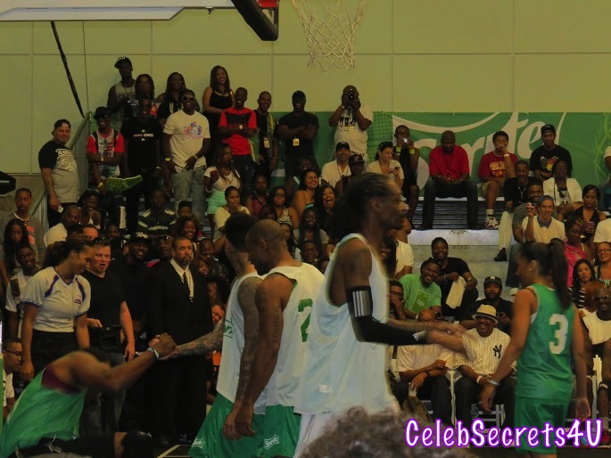 Justin Bieber & Chris Brown: BET Experience Celebrity Basketball Game – See the Photos!