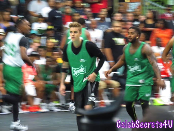 Justin Bieber & Chris Brown: BET Experience Celebrity Basketball Game – See the Photos!